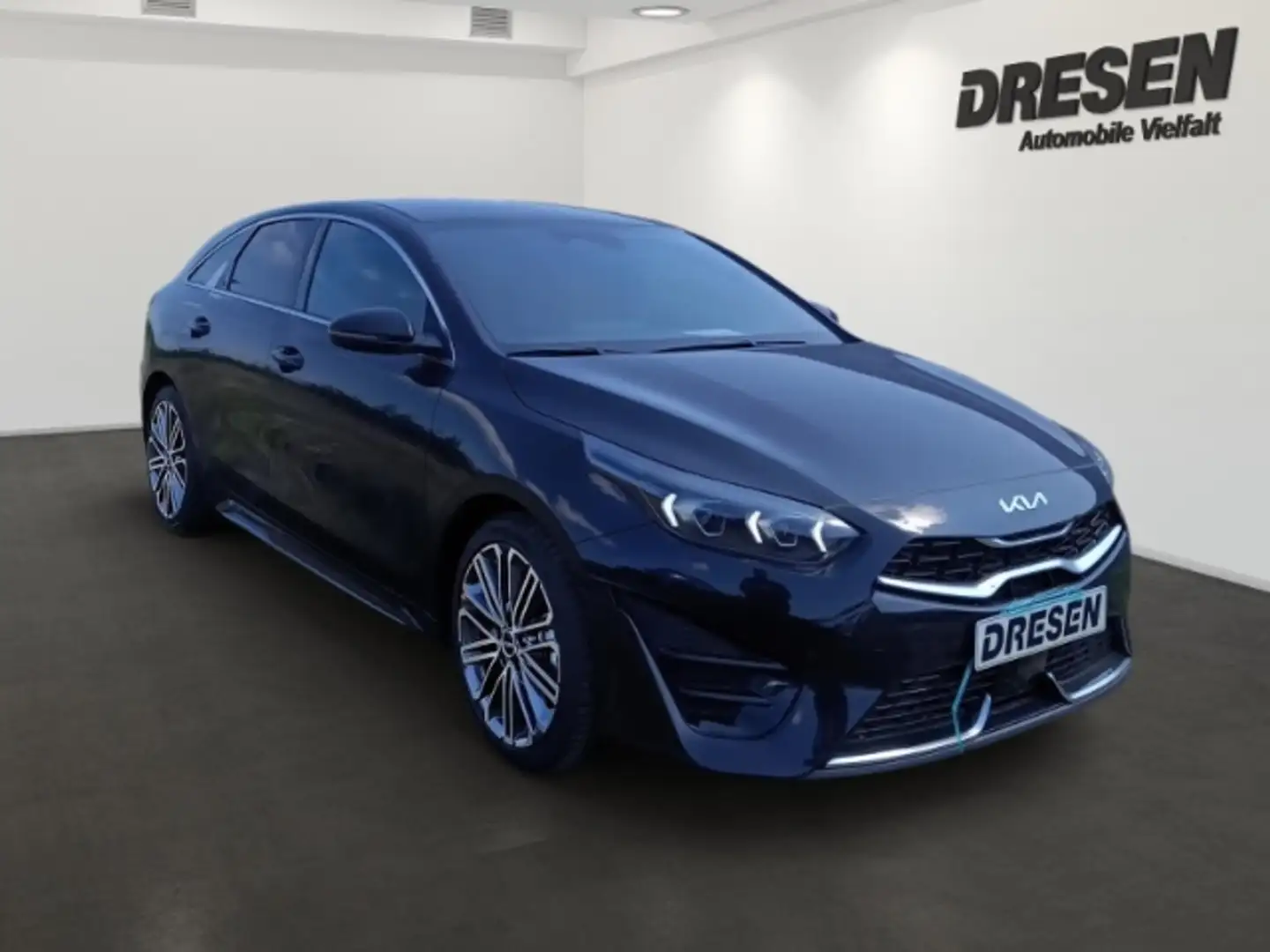 Kia ProCeed / pro_cee'd GT-LINE 1.5 DCT NAVI,KAMERA,KLIMA,SITZHZG Schwarz - 2