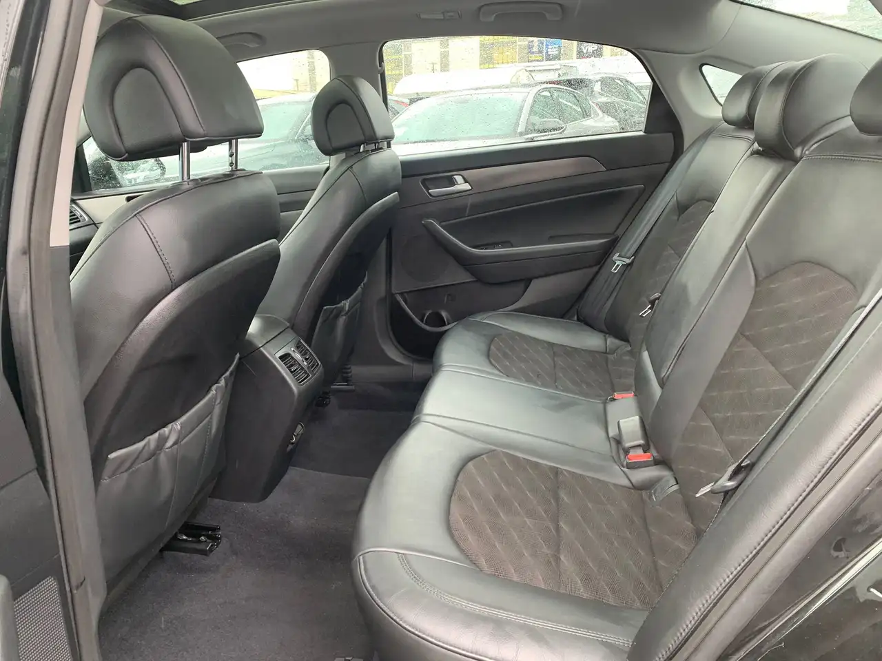 Hyundai SONATA снимка Hyundai SONATA
