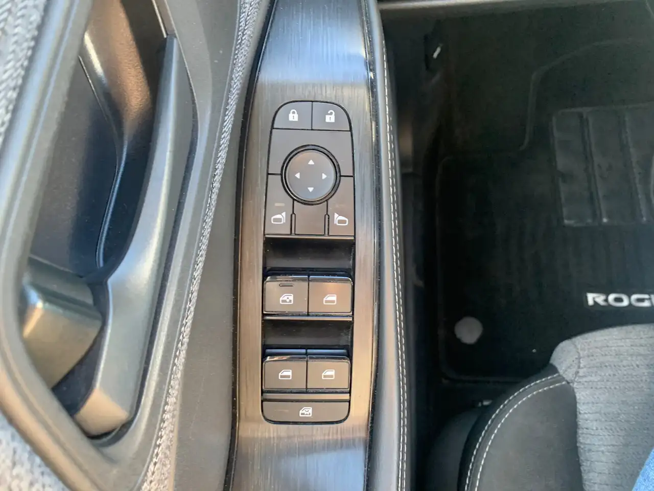 Hyundai SONATA снимка Hyundai SONATA