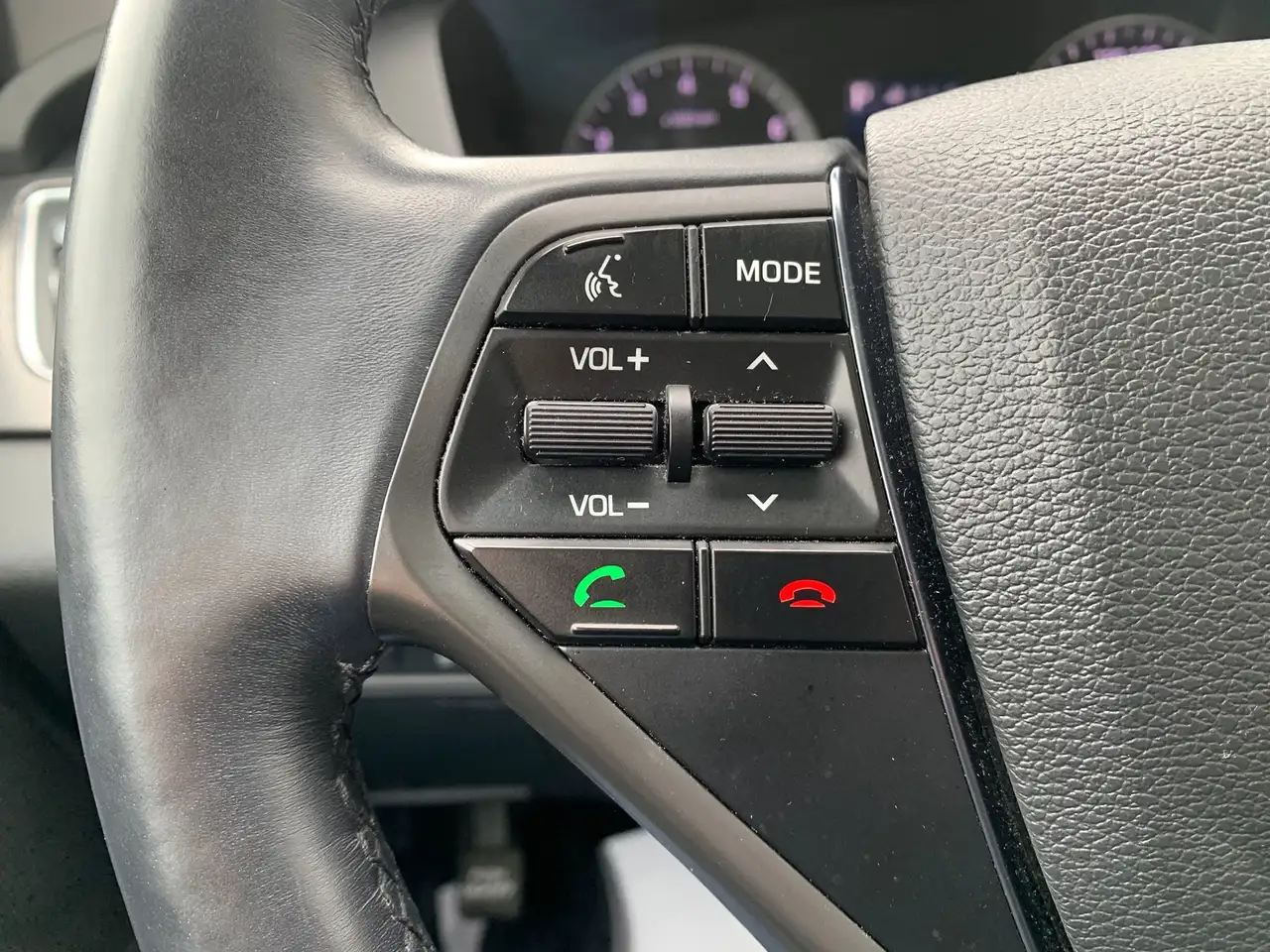 Hyundai SONATA снимка Hyundai SONATA