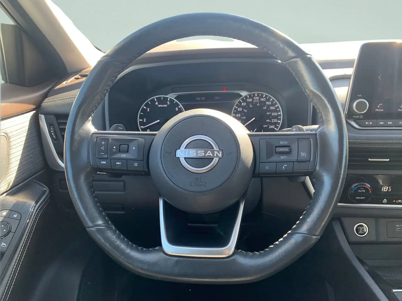 Hyundai SONATA снимка Hyundai SONATA