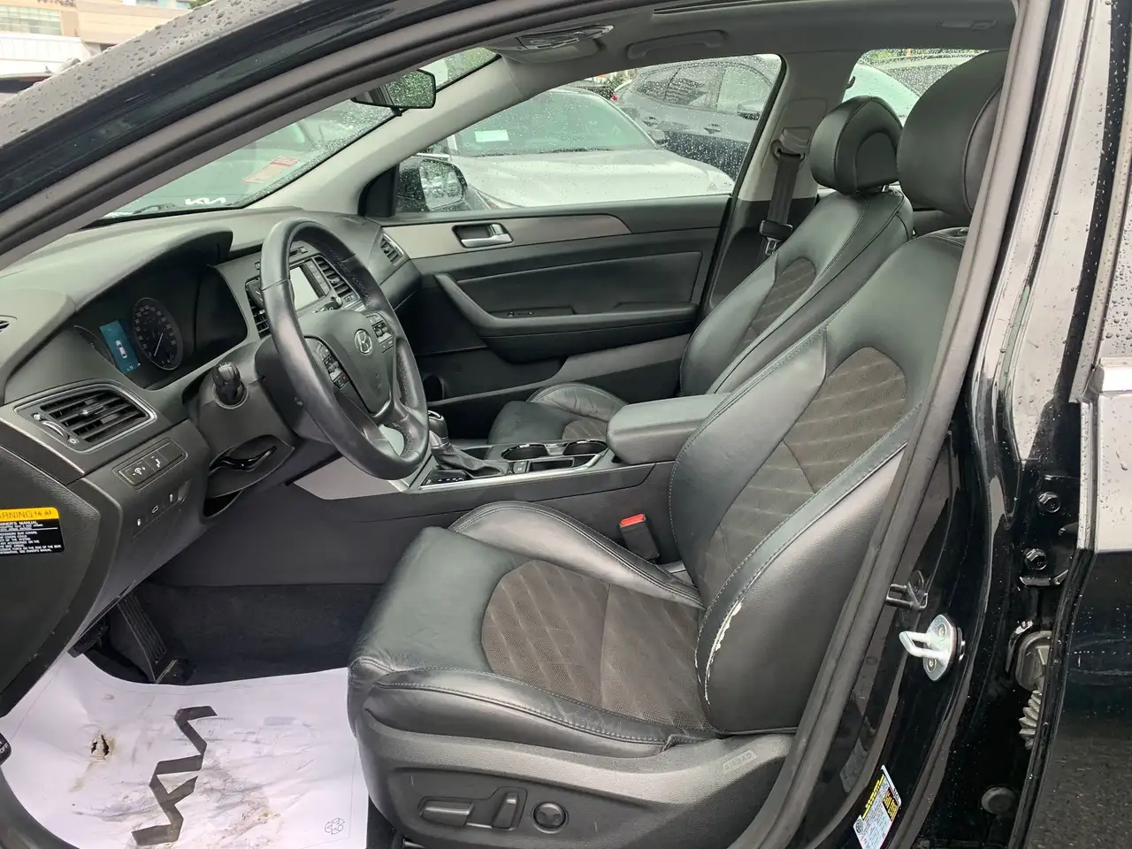 Hyundai SONATA снимка Hyundai SONATA