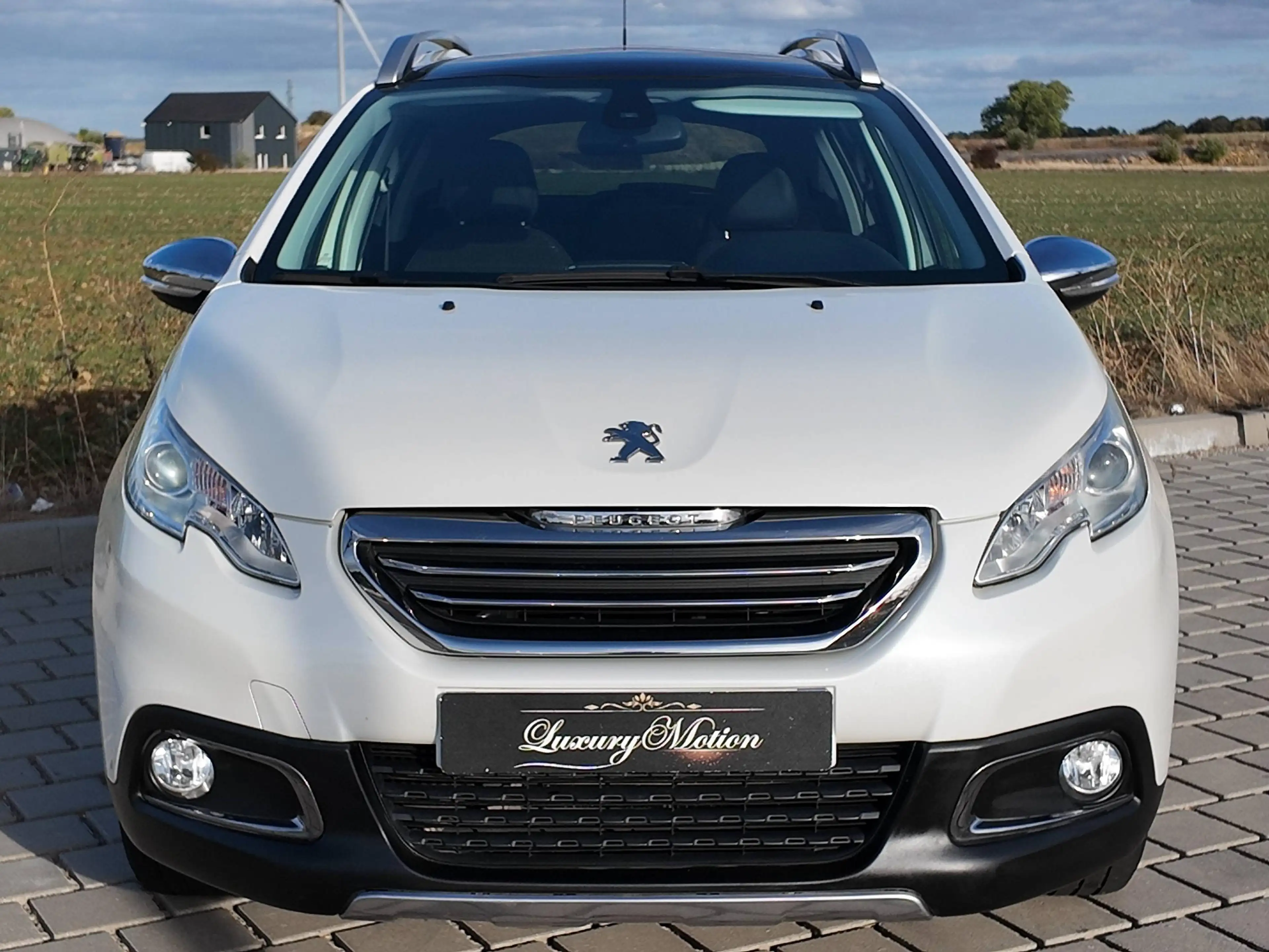 Peugeot 2008 Toit Panoramique — photo 2