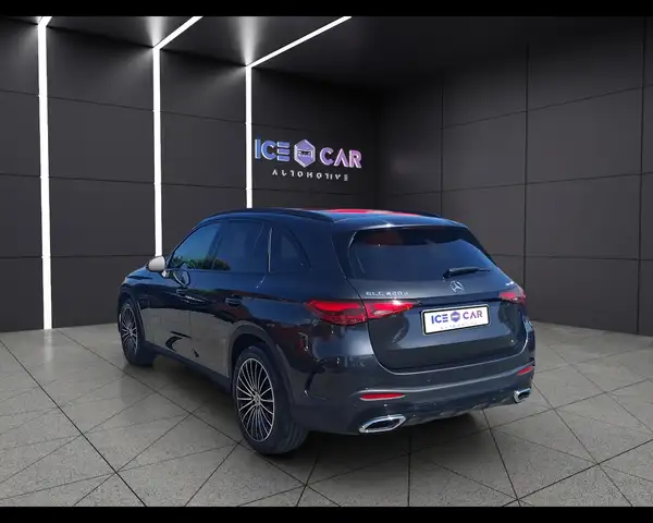 Mercedes-Benz GLC view 7