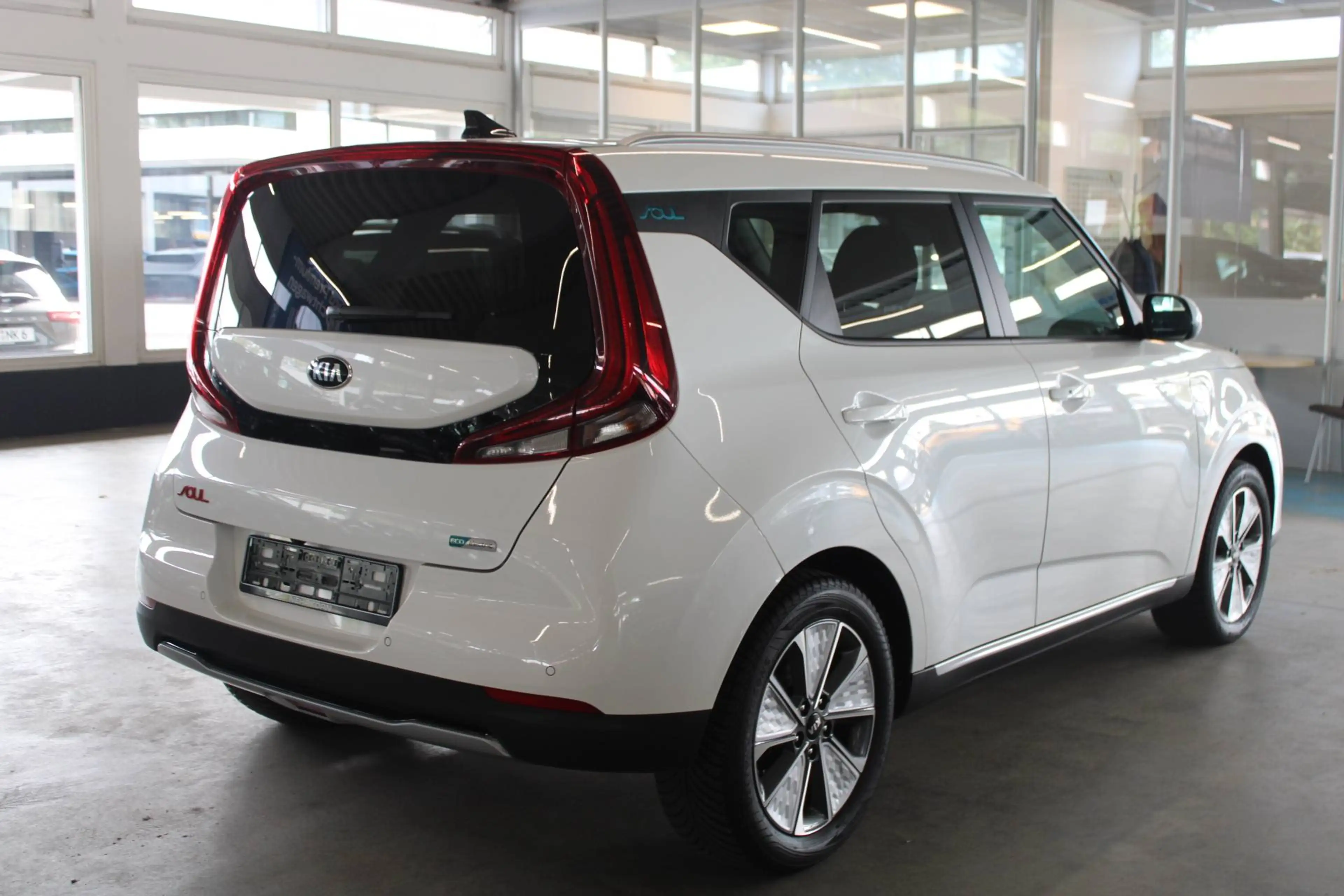 Kia Soul e-Soul 150kW Vision Wärmepumpe OnBoardLader uvm. — photo 6