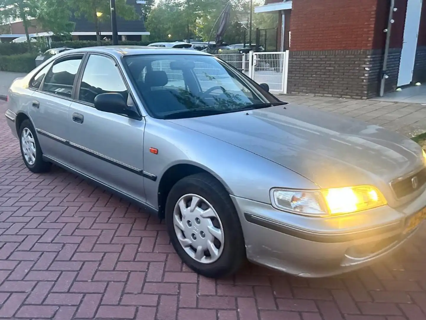 Honda Accord Accord 1.8i S Zilver - 2