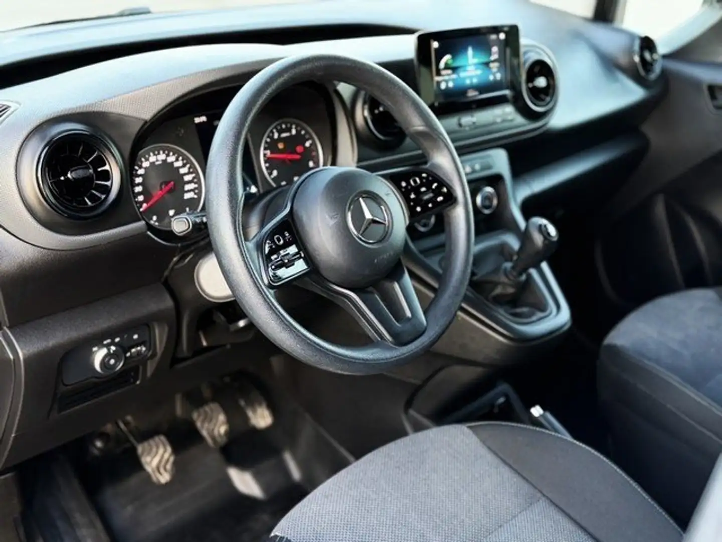 Mercedes-Benz Citan N1 Tourer 110CDI Largo Base Blanco - 2