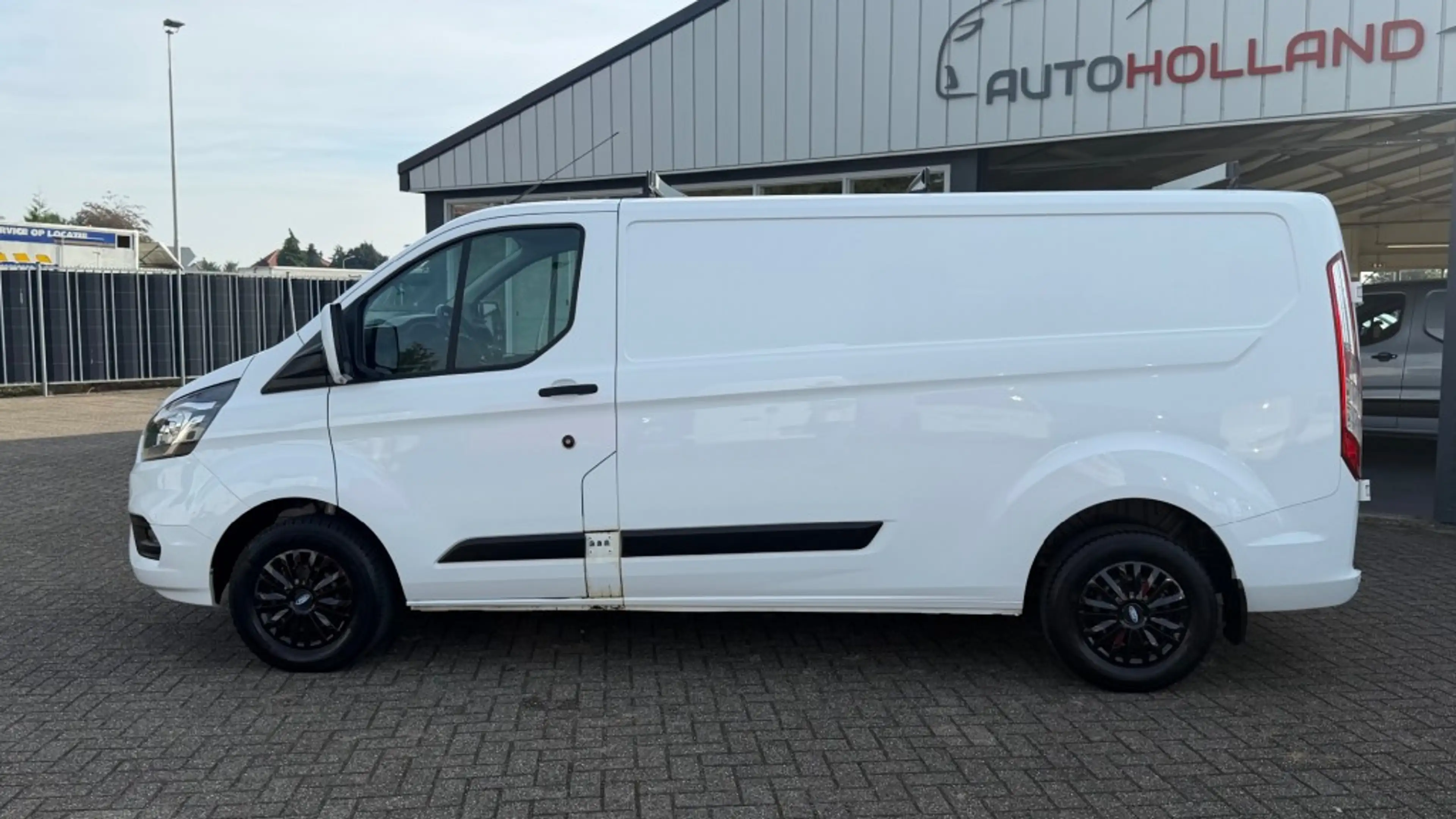 Ford Transit Custom 2.0 TDCI 77KW 105PK L2H1 EURO 6 AIRCO/ NAVIGATIE/ — photo 16