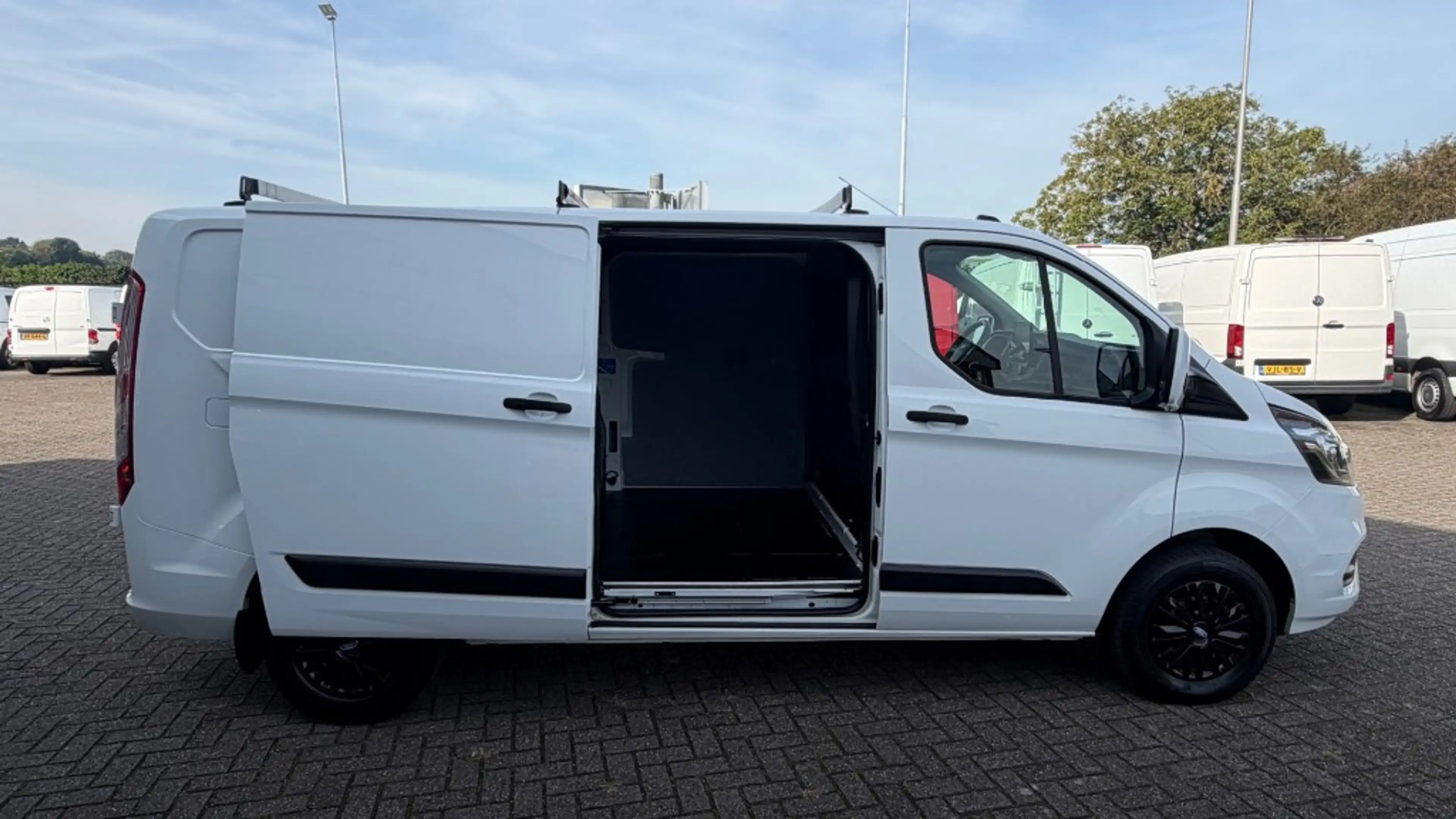 Ford Transit Custom 2.0 TDCI 77KW 105PK L2H1 EURO 6 AIRCO/ NAVIGATIE/ — photo 5