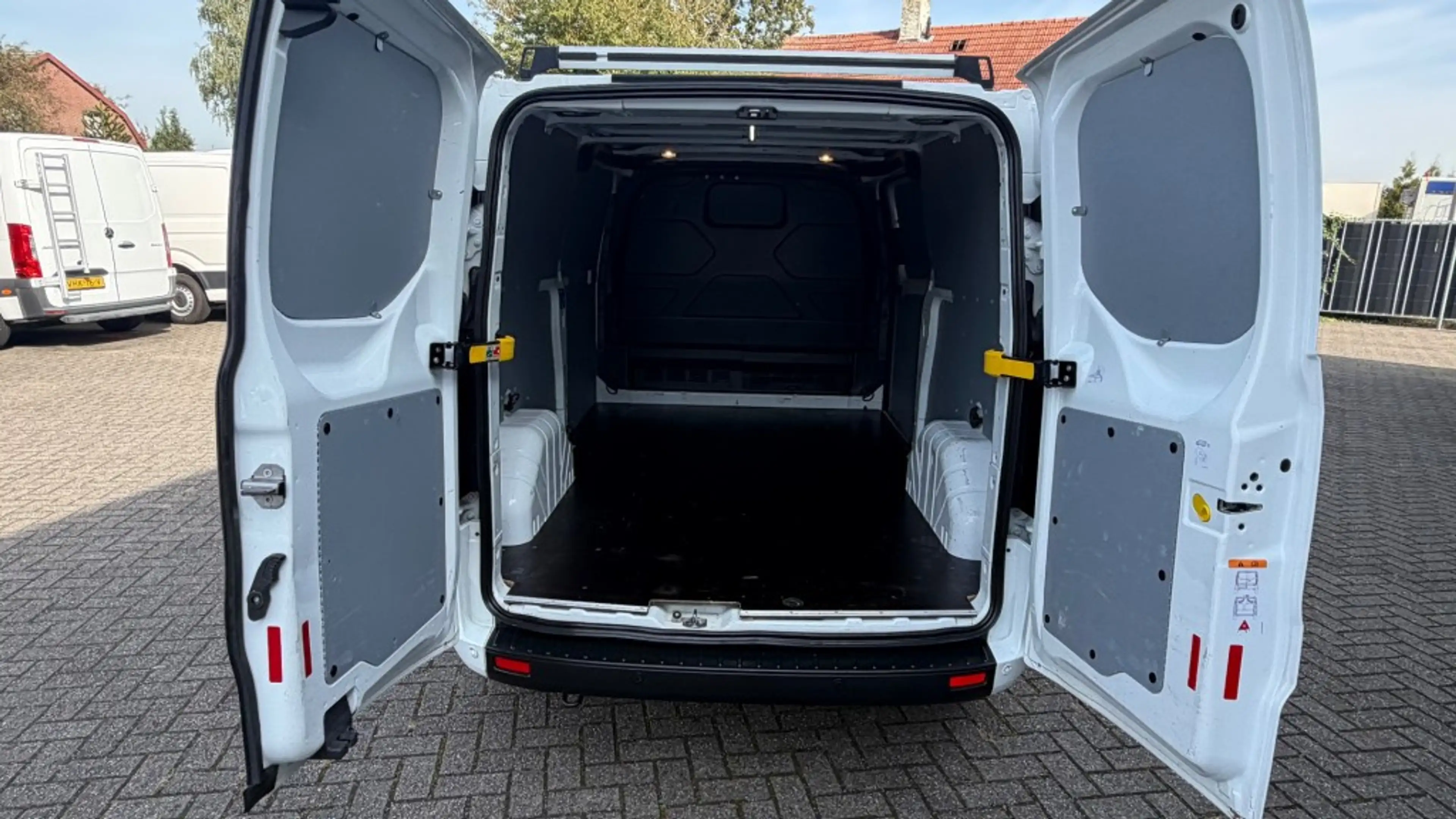 Ford Transit Custom 2.0 TDCI 77KW 105PK L2H1 EURO 6 AIRCO/ NAVIGATIE/ — photo 11
