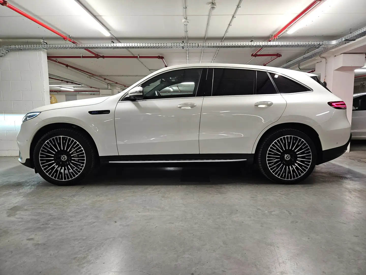 Mercedes-Benz EQC 400 GARANTIE - 21" - PANODAK - BATT.99% - NP:94.125EUR Wit - 1