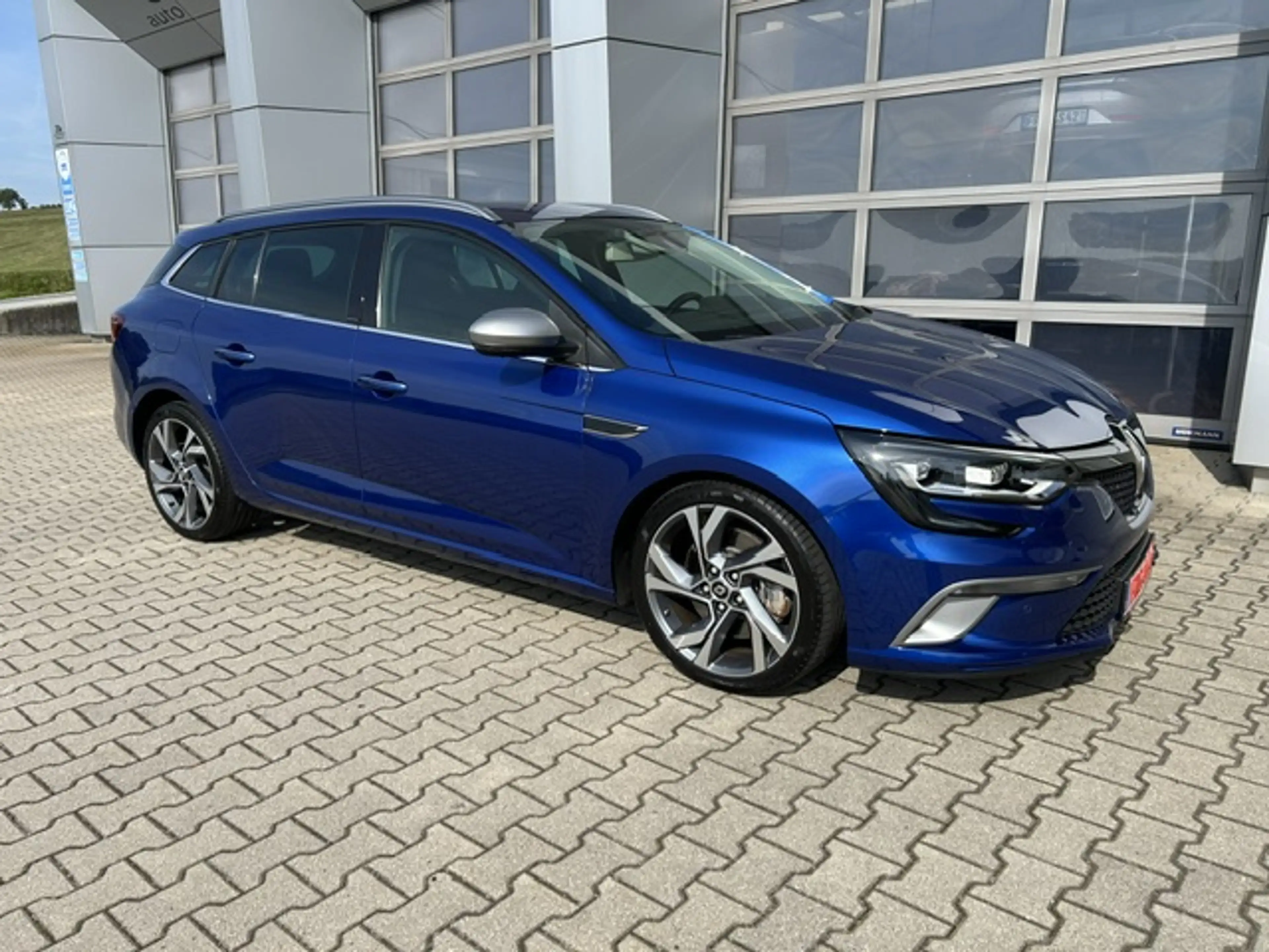 Renault Megane GT — photo 3