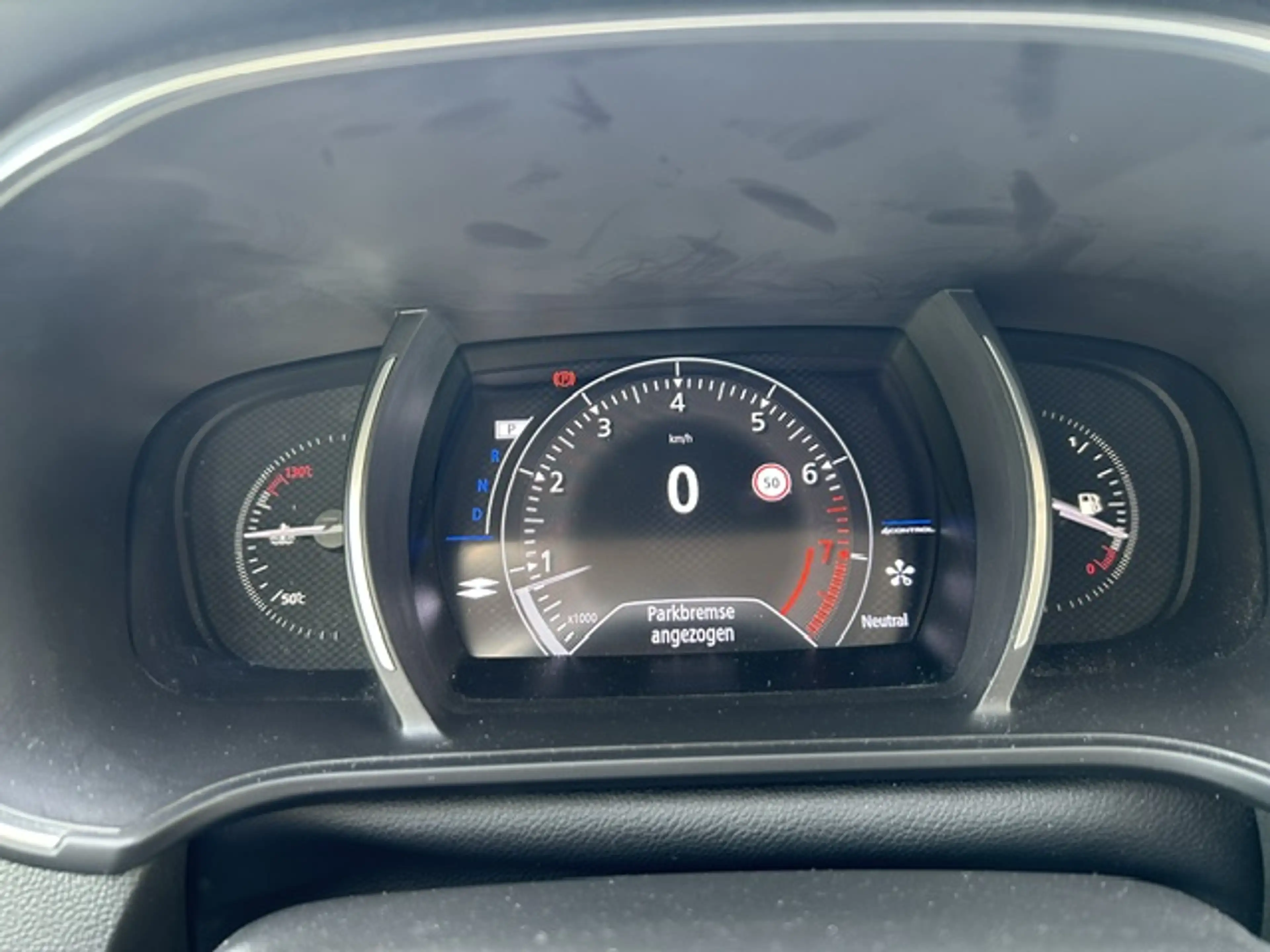 Renault Megane GT — photo 14