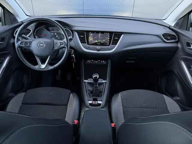 Opel Grandland X view 15
