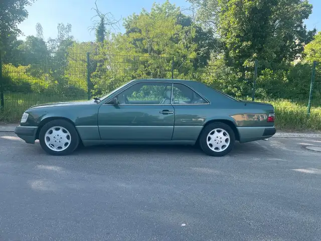 Mercedes-Benz 300 Coupe,Automatik,H Kennzeichen,Kein Rost