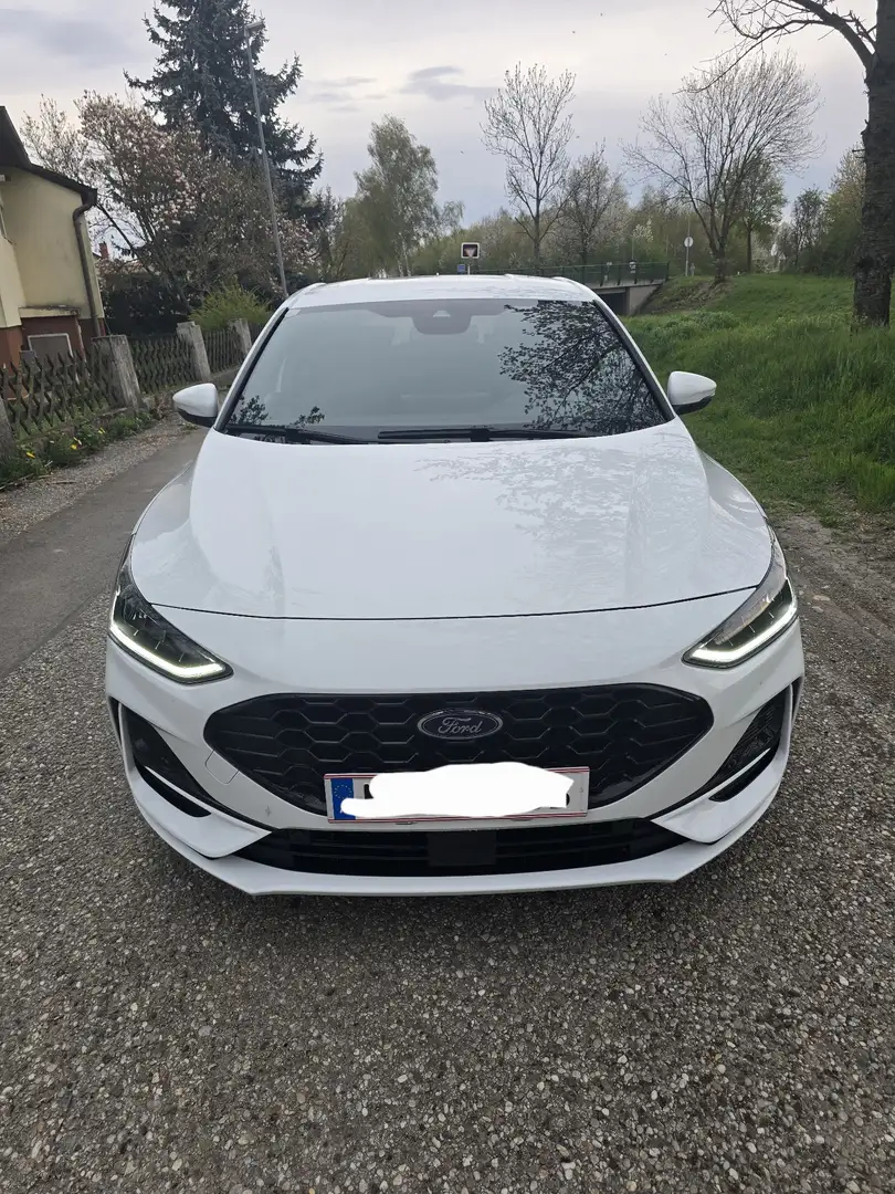 Ford Focus 1,0 EcoBoost Hybrid ST-Line X - 1