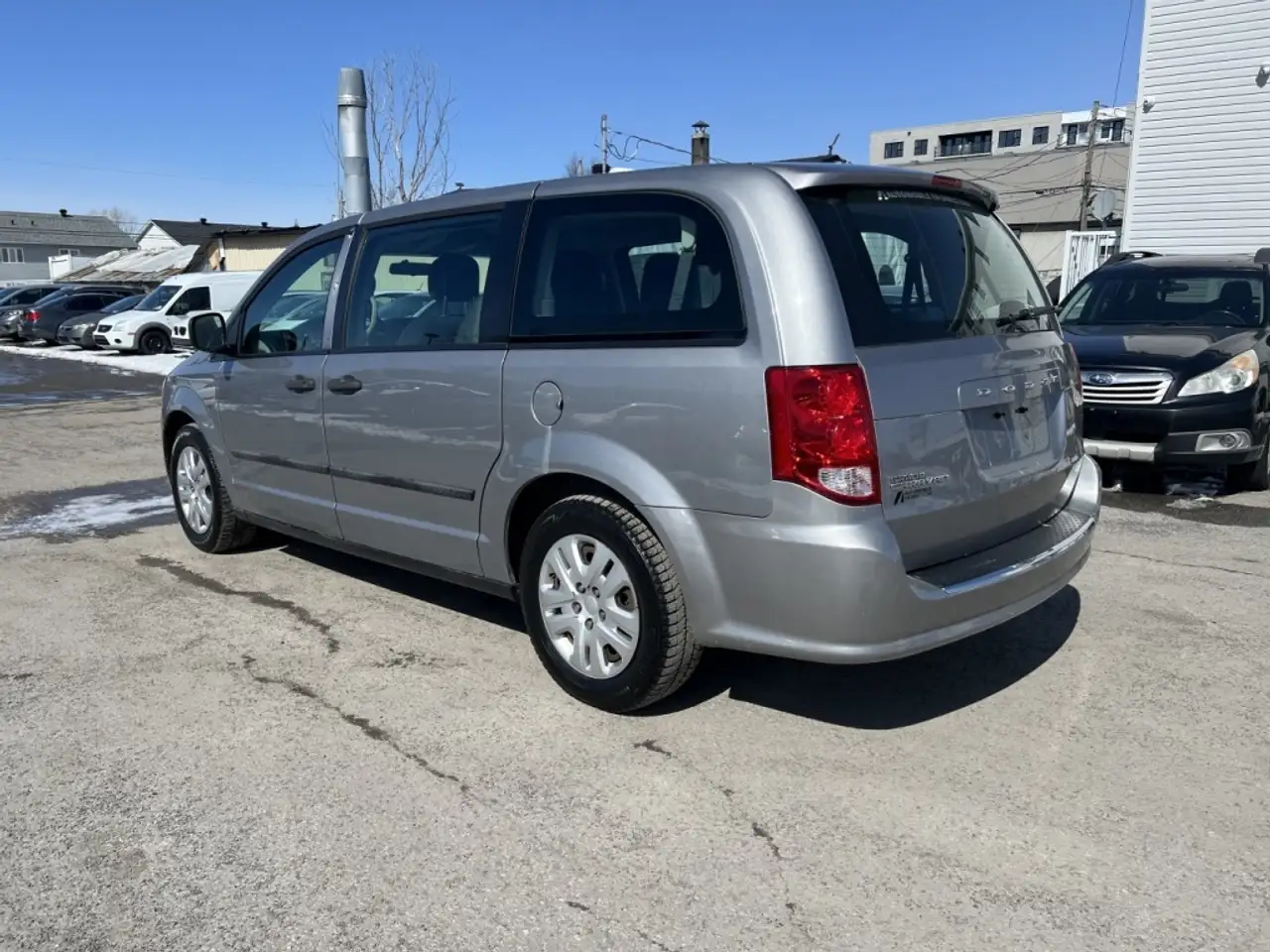 Dodge Grand Caravan снимка Dodge Grand Caravan