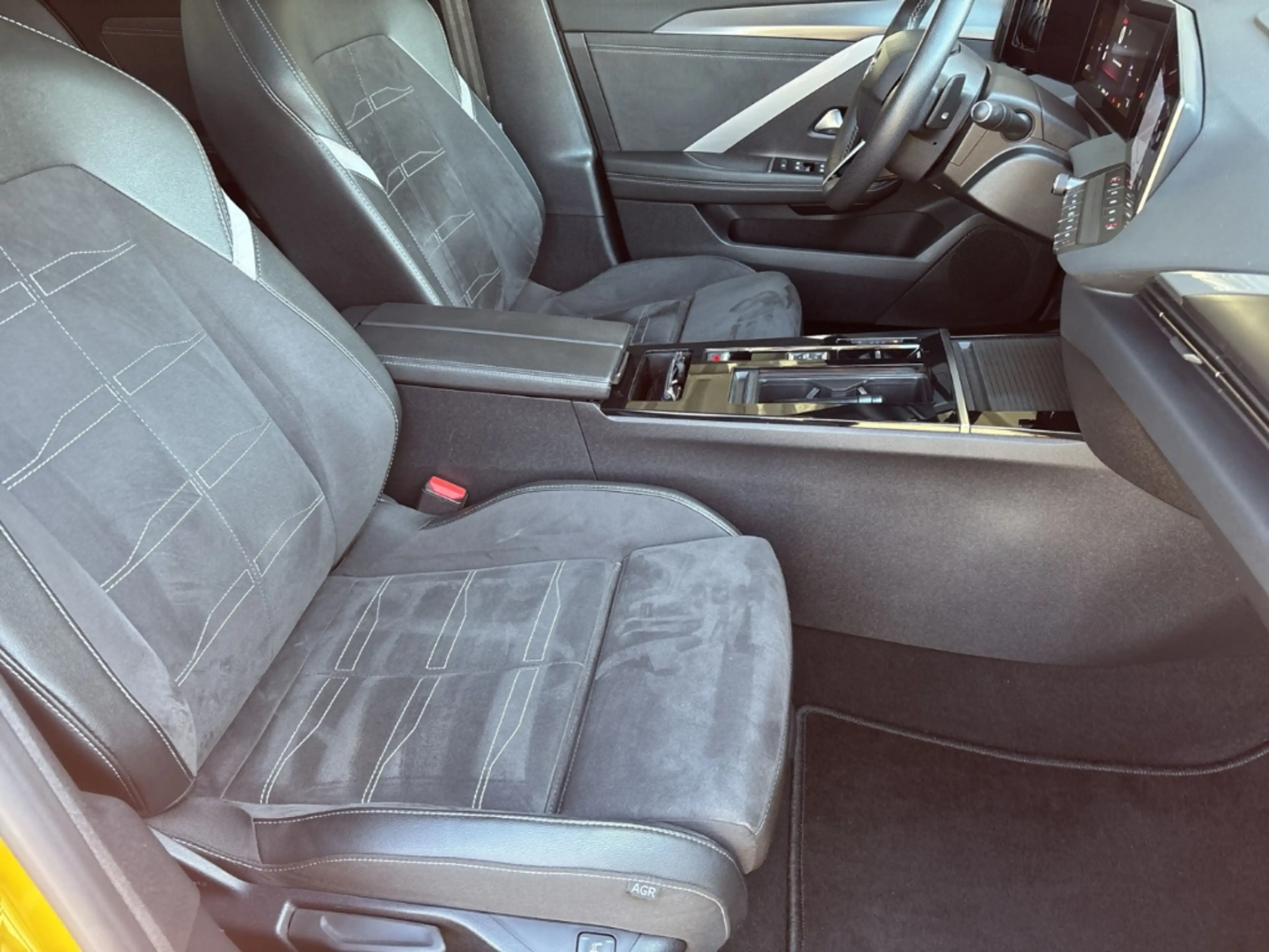 Opel Astra L Ultimate +Kamera+Klima+PDC+Sitzhzg+Lenkradhzg+Na — photo 13
