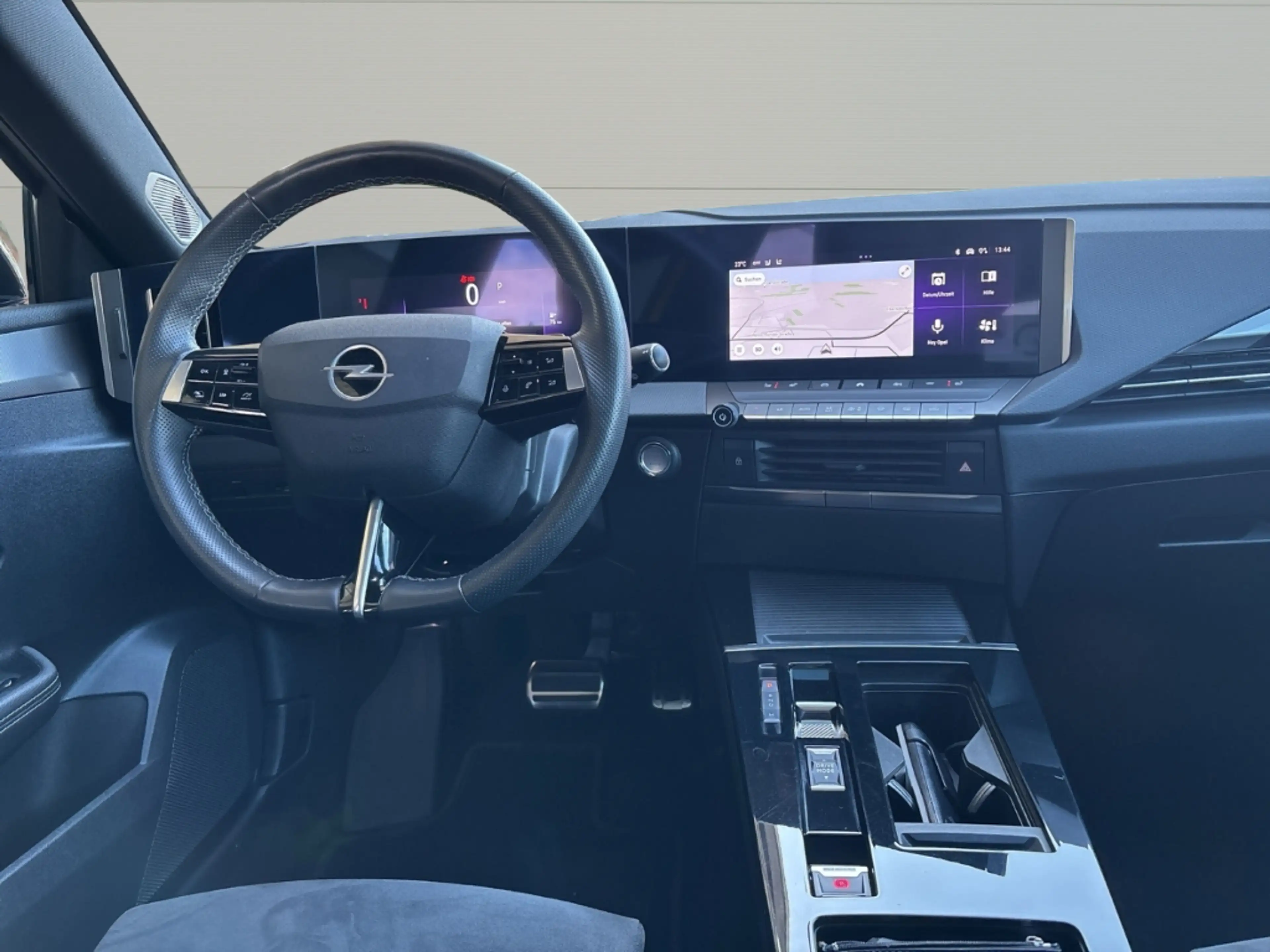 Opel Astra L Ultimate +Kamera+Klima+PDC+Sitzhzg+Lenkradhzg+Na — photo 9