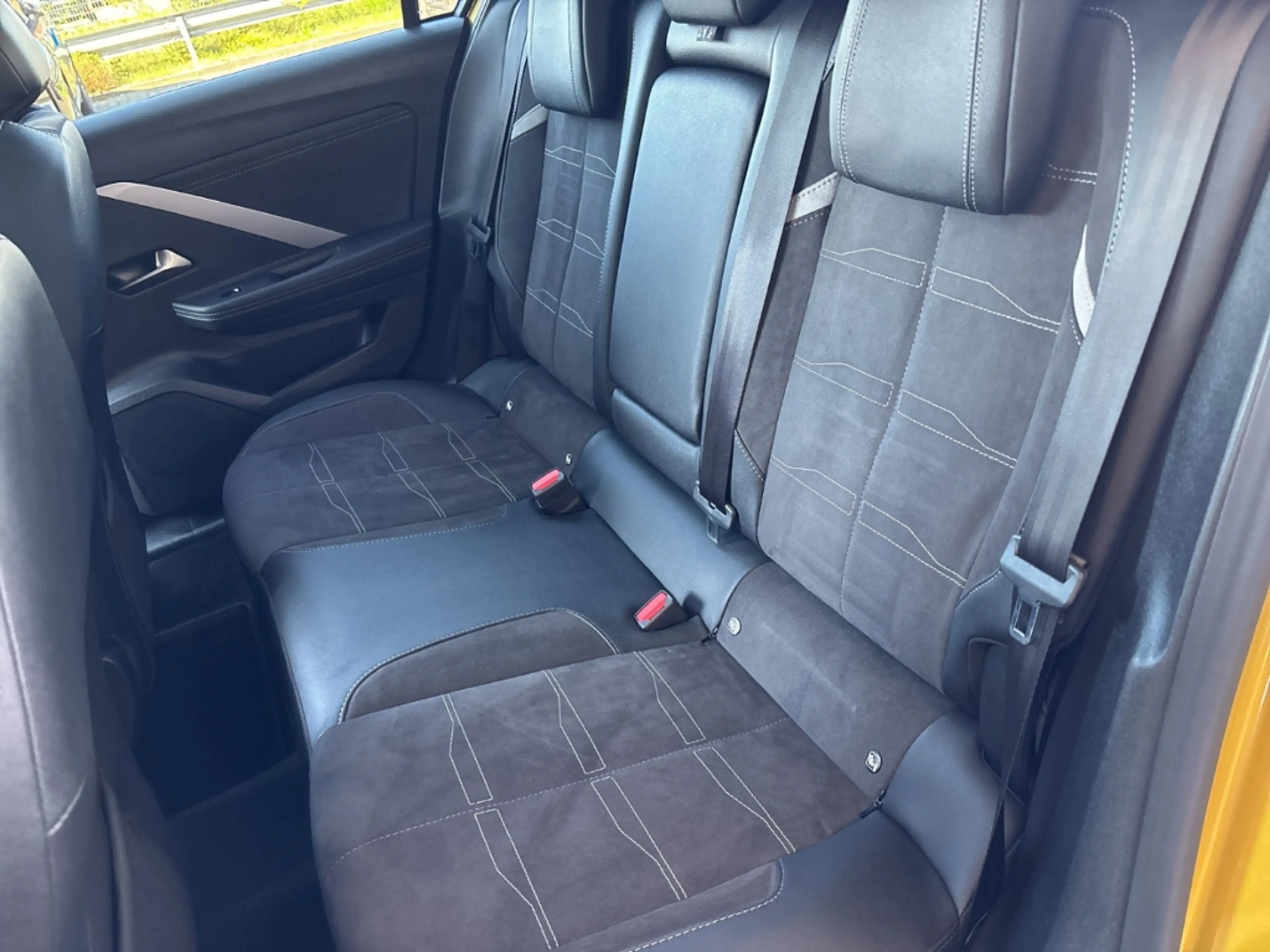 Opel Astra L Ultimate +Kamera+Klima+PDC+Sitzhzg+Lenkradhzg+Na — photo 8