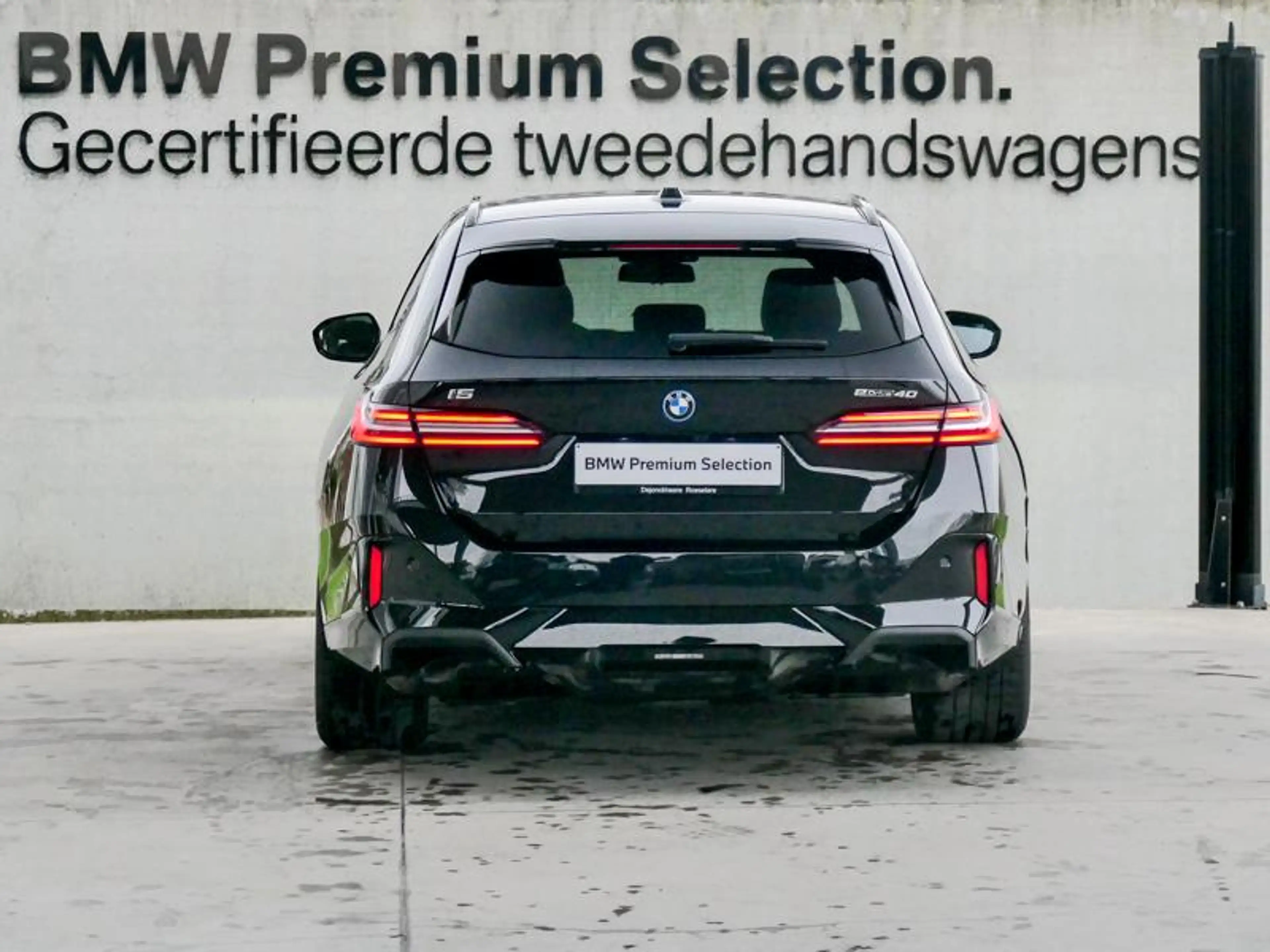BMW i5 eDrive40 Touring M Sport | PANO | — photo 5