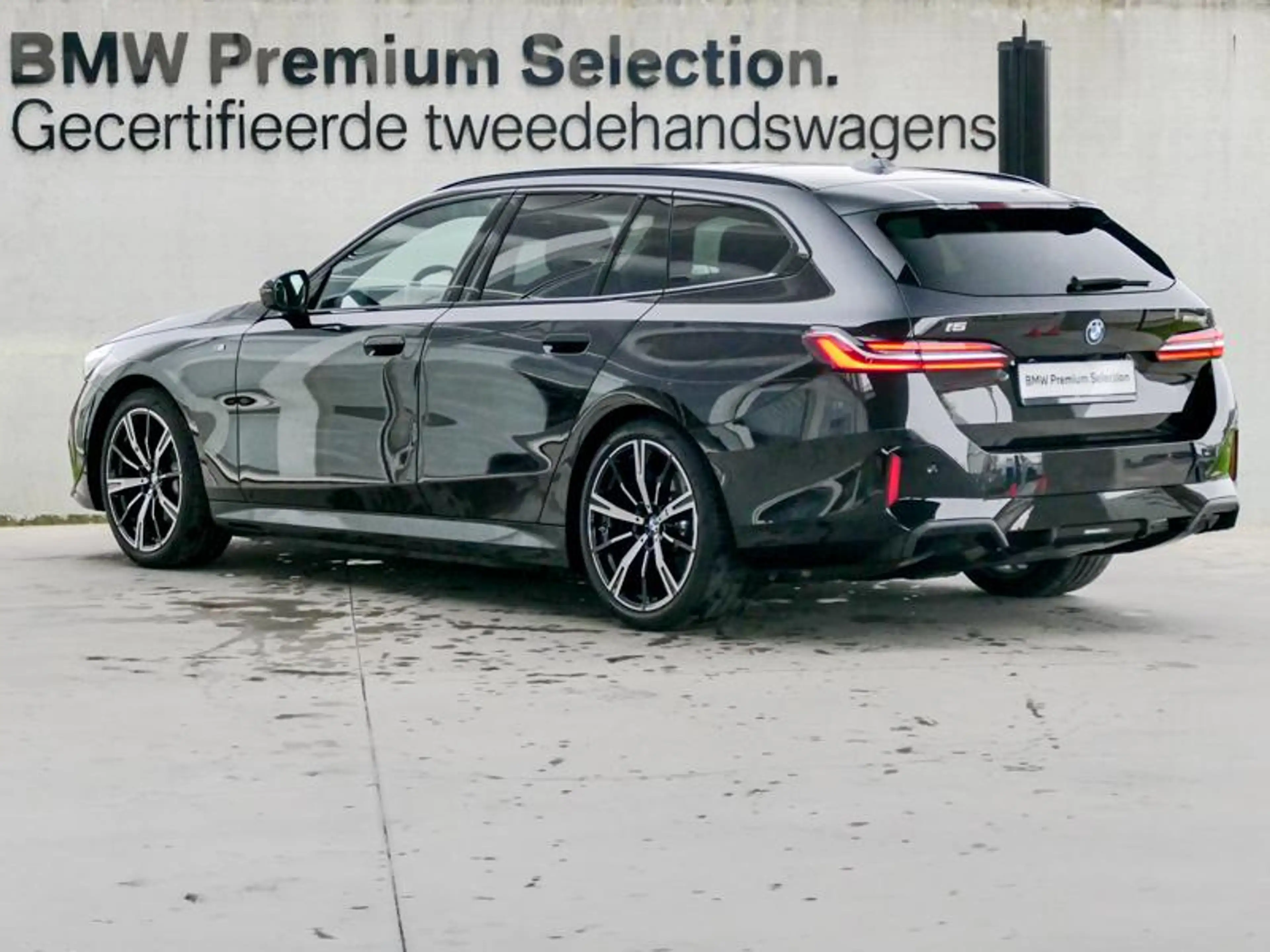 BMW i5 eDrive40 Touring M Sport | PANO | — photo 4