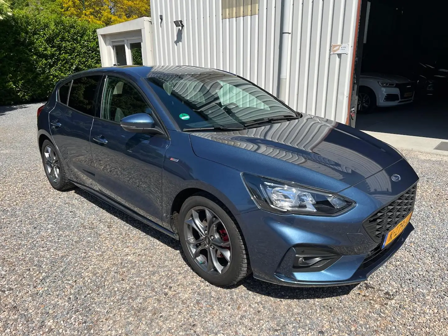 Ford Focus 1.5 EcoBoost ST Line X 1e-EIG.AUT.VIRTUAL.CAM.NAP! Blauw - 2