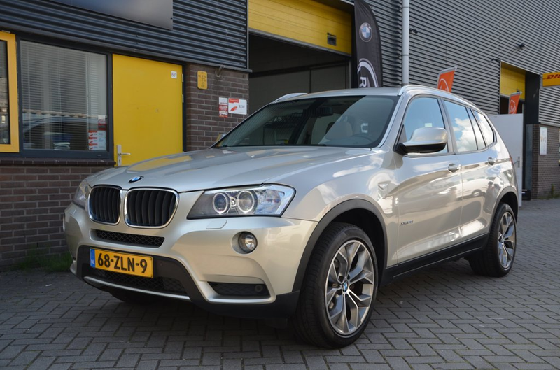 BMW X3 XDrive20i High Executive — photo 4