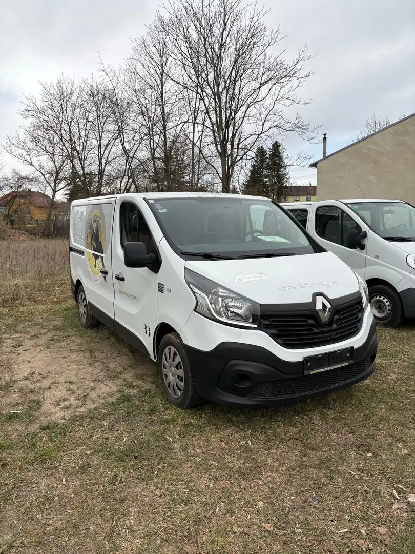 Renault Trafic dCi 120 Weiß - 2