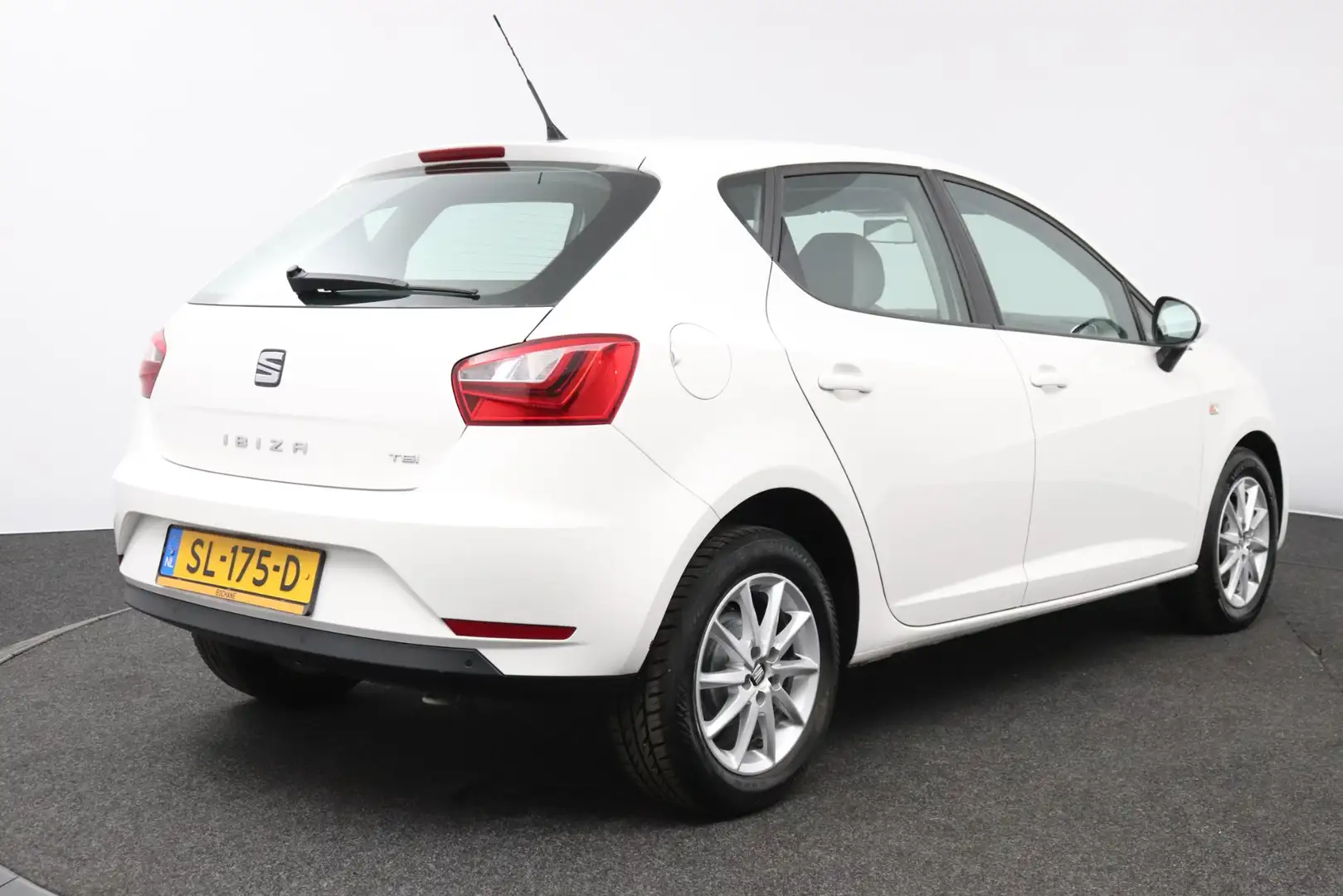 SEAT Ibiza 1.2 TSI Reference Blanc - 2