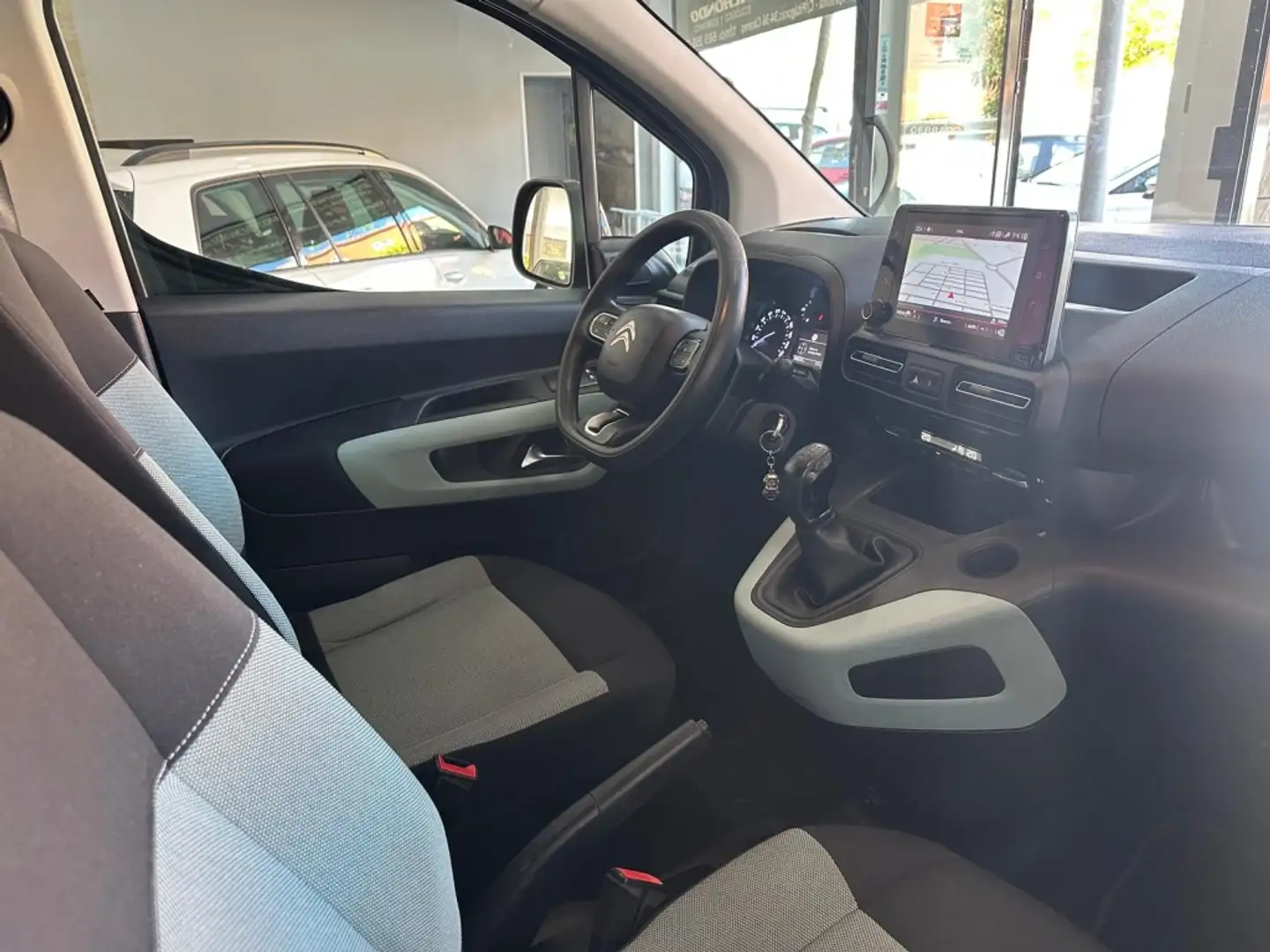 Citroen Berlingo CITROEN Industrial  Manual de 6 Puertas Negro - 2