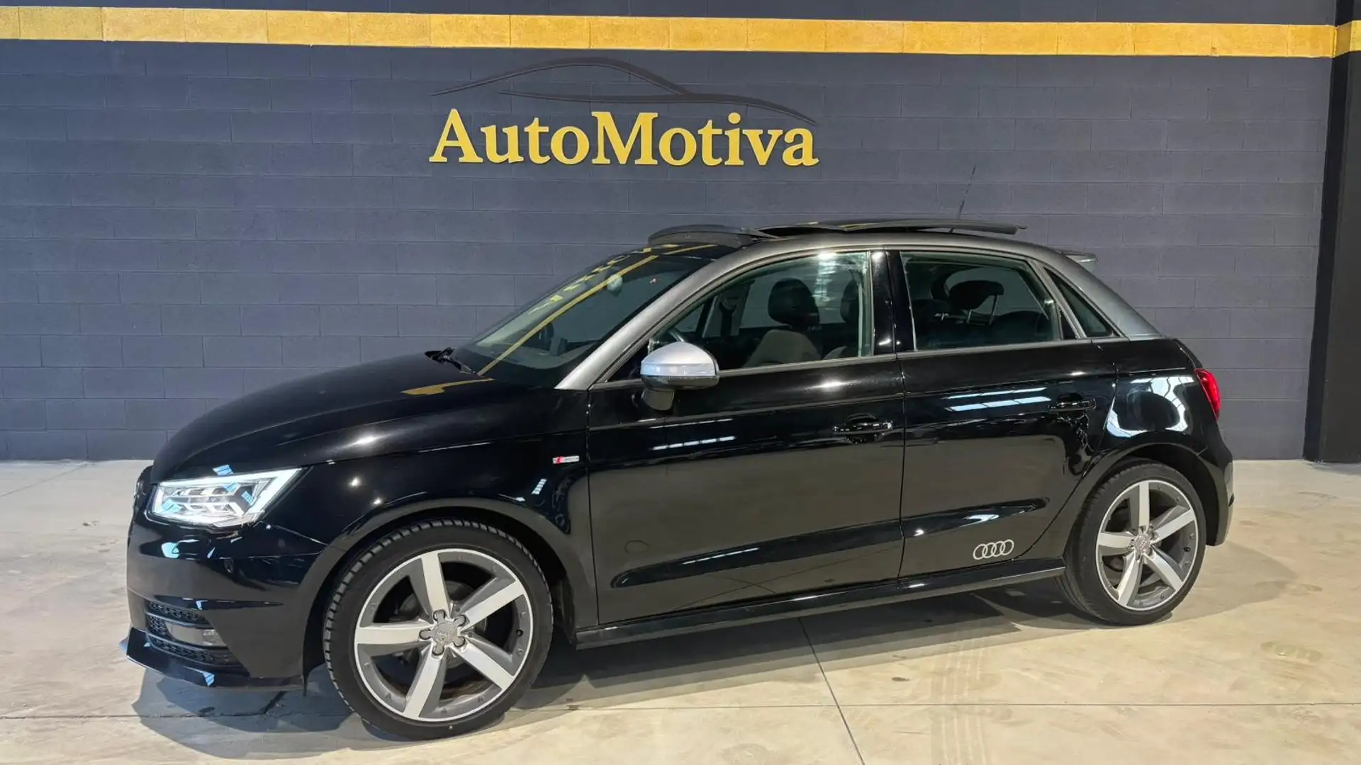 Audi A1 A1 Sportback 1.0 tfsi 95cv s-tronic S-line Noir - 1