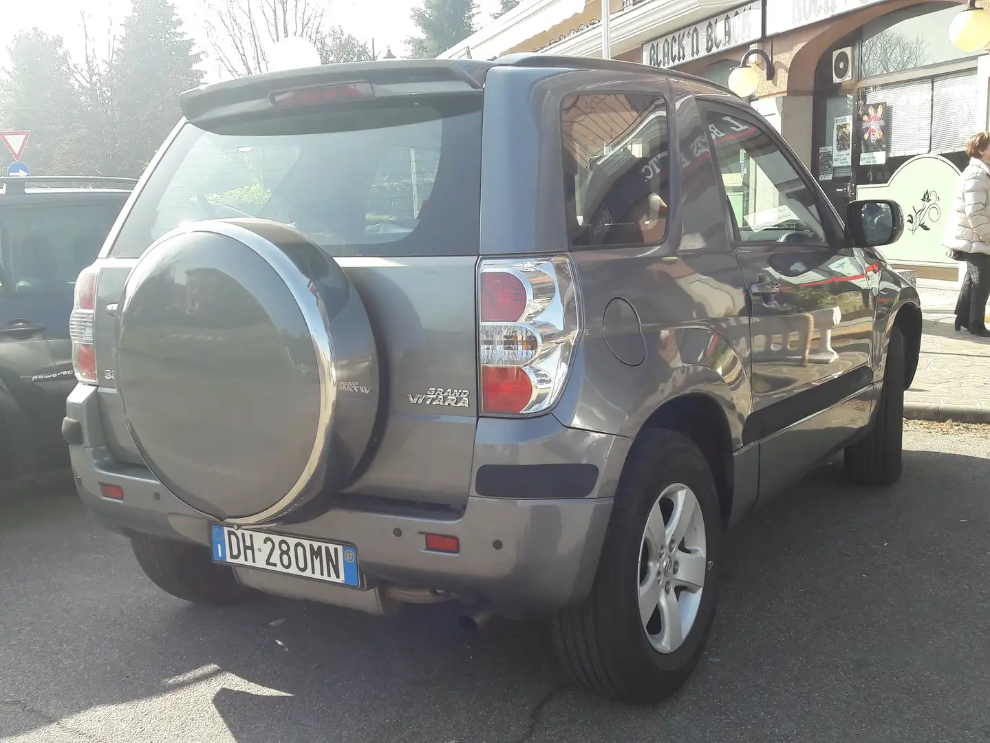 Suzuki Vitara 4x4 Sdi TDDi 1.9 129 CV Brun - 1