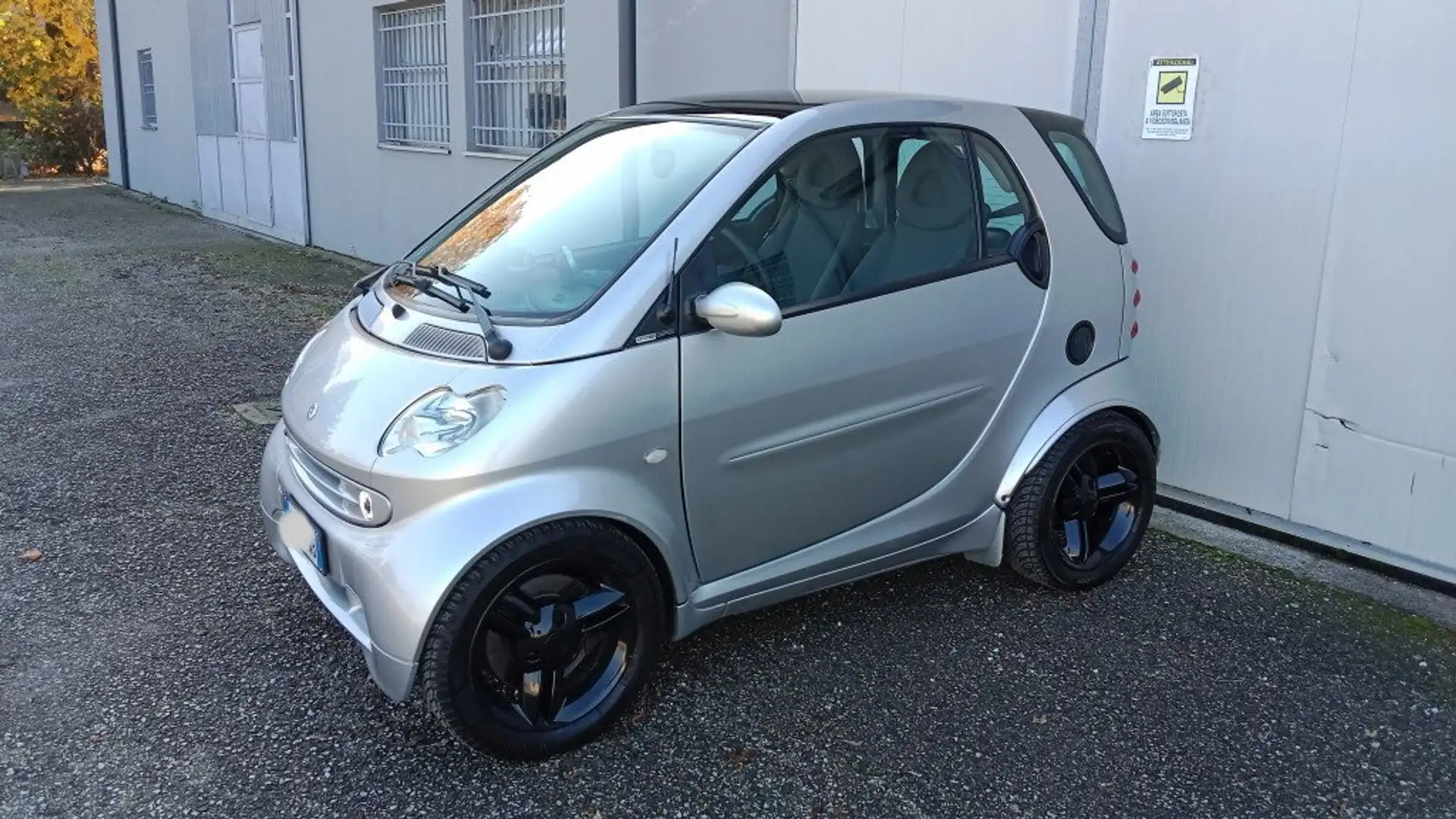 smart forTwo 800 CDi - Limited Edition Silber - 2