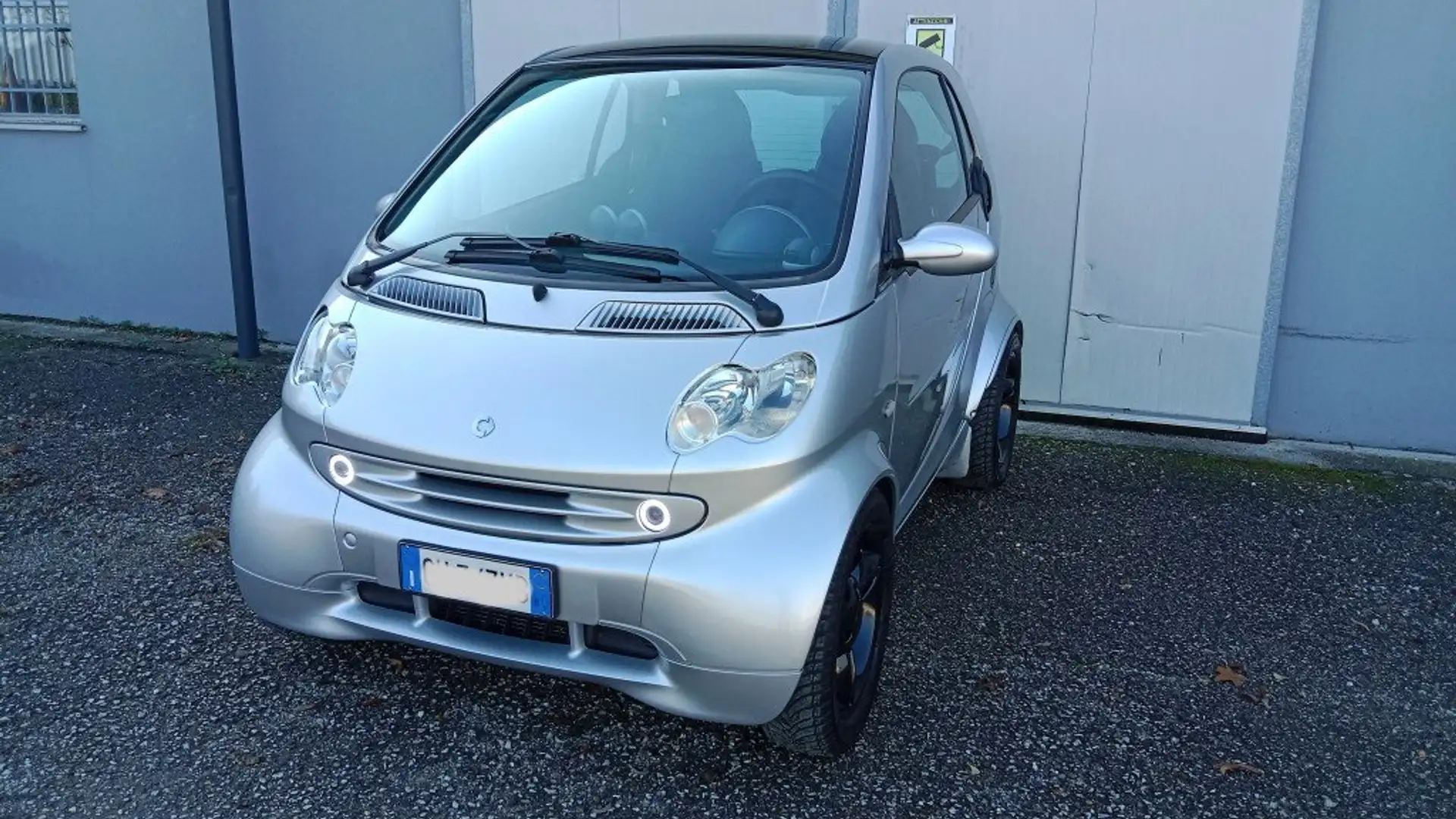 smart forTwo 800 CDi - Limited Edition Silber - 1