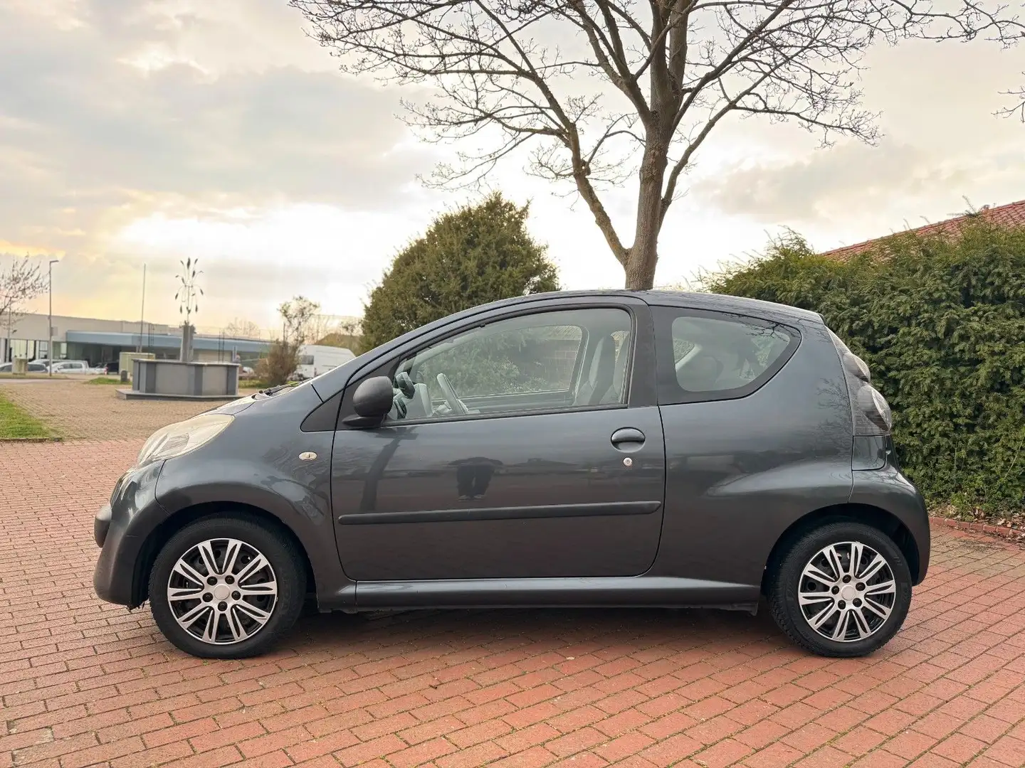 Citroen C1 Style|Klima|TÜV! Grau - 2