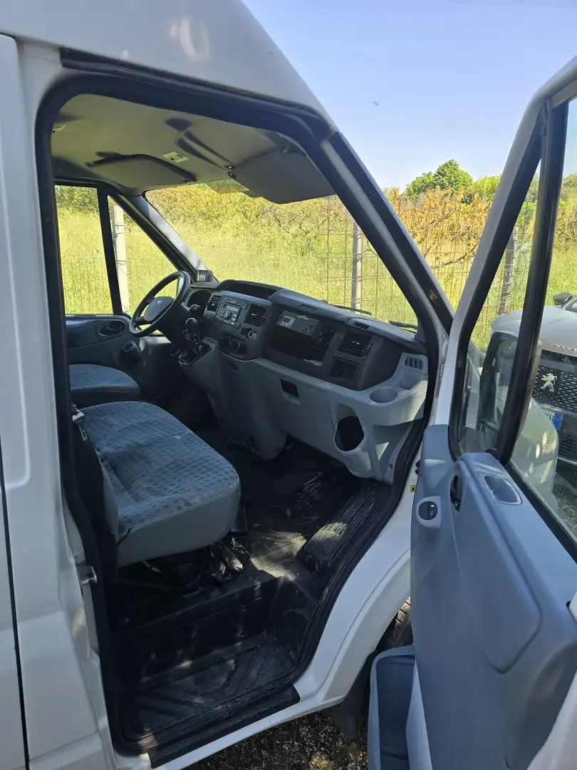 Ford Transit - 2