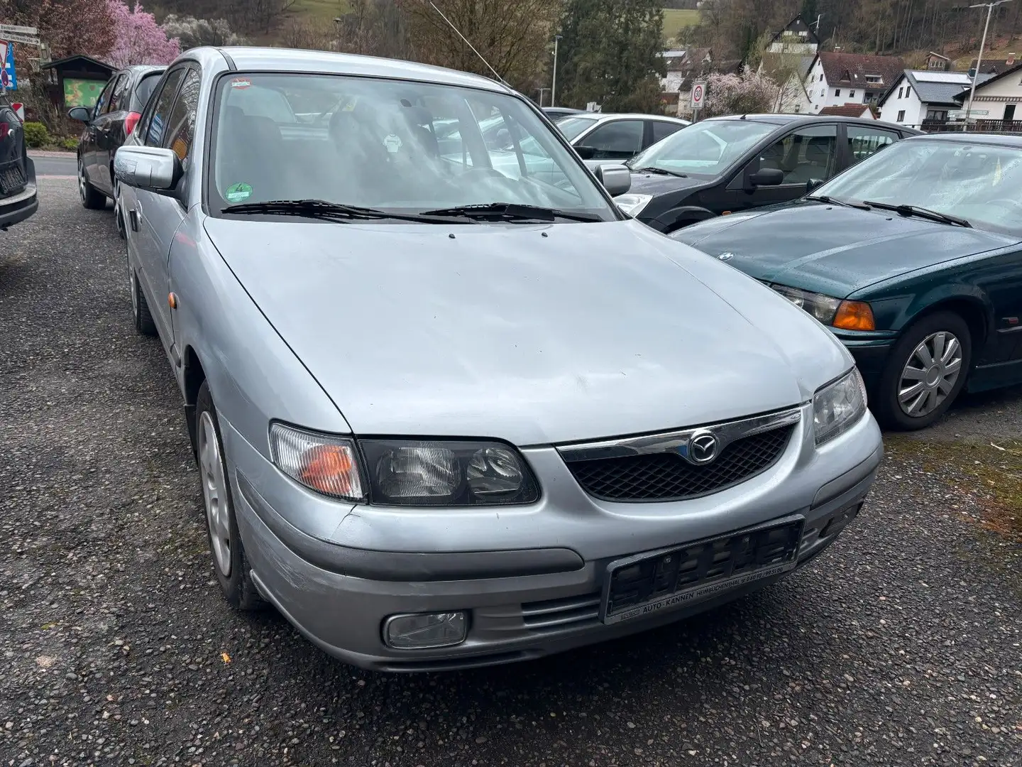 Mazda 626 Lim.   Klima Gris - 1