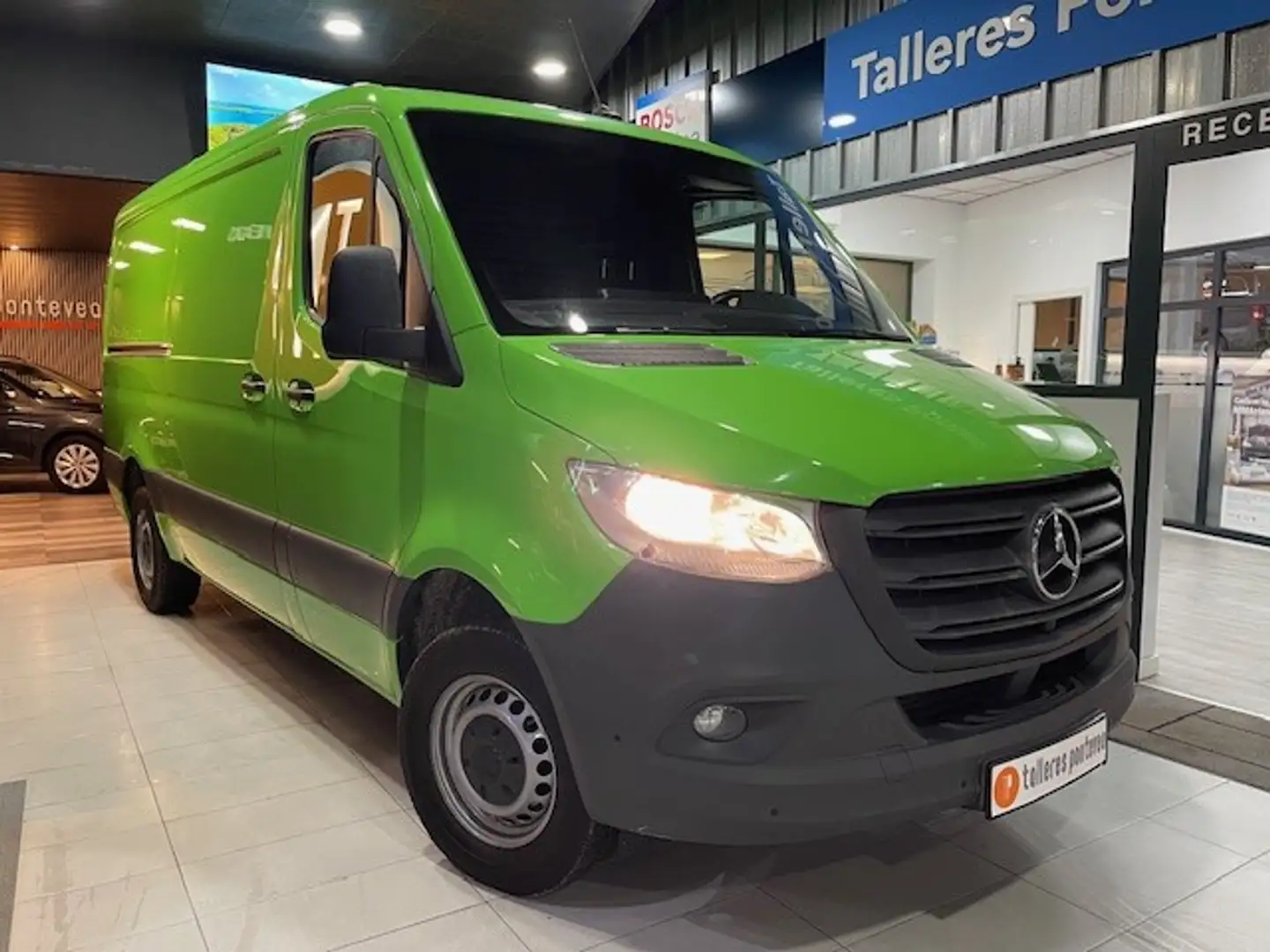 Mercedes-Benz Sprinter Furgón 316CDI Compacto T.E. tT 7G-Tronic Grün - 2