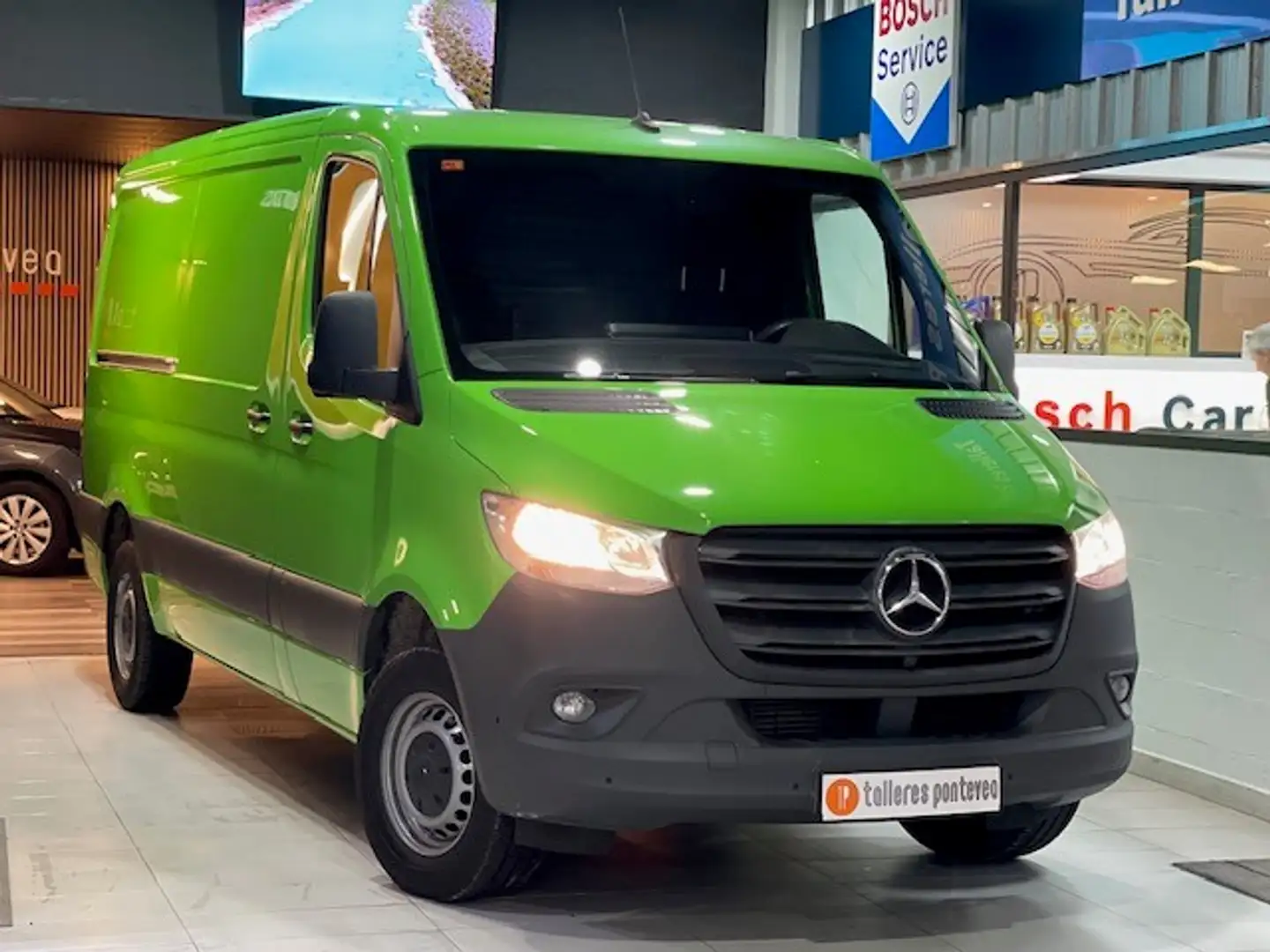 Mercedes-Benz Sprinter Furgón 316CDI Compacto T.E. tT 7G-Tronic Grün - 1
