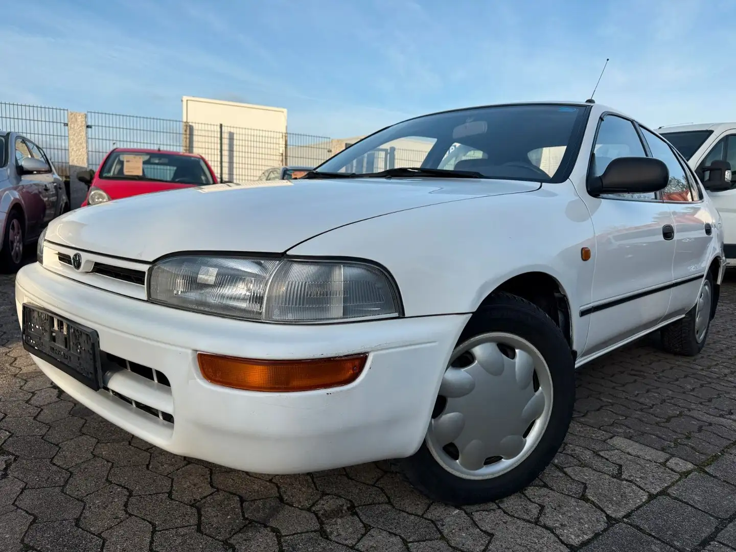 Toyota Corolla 1.4 Servo, Tüv:08/26,1-Hand Blanc - 1