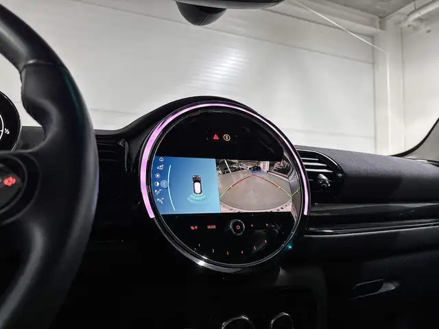 Mini Clubman view 13