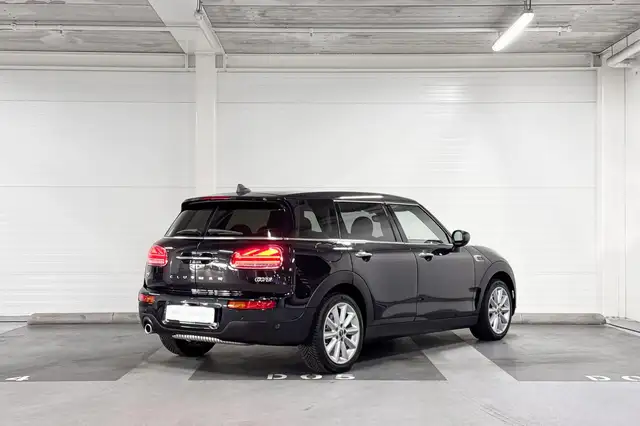 Mini Clubman view 6