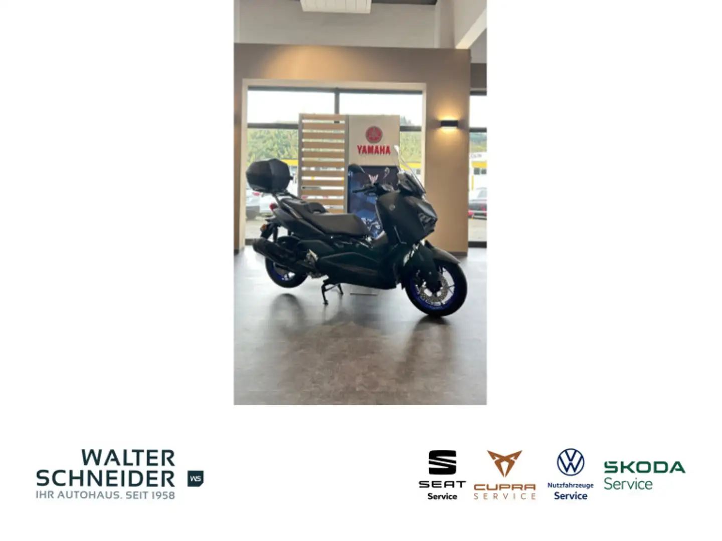 Yamaha 300 Schwarz - 1