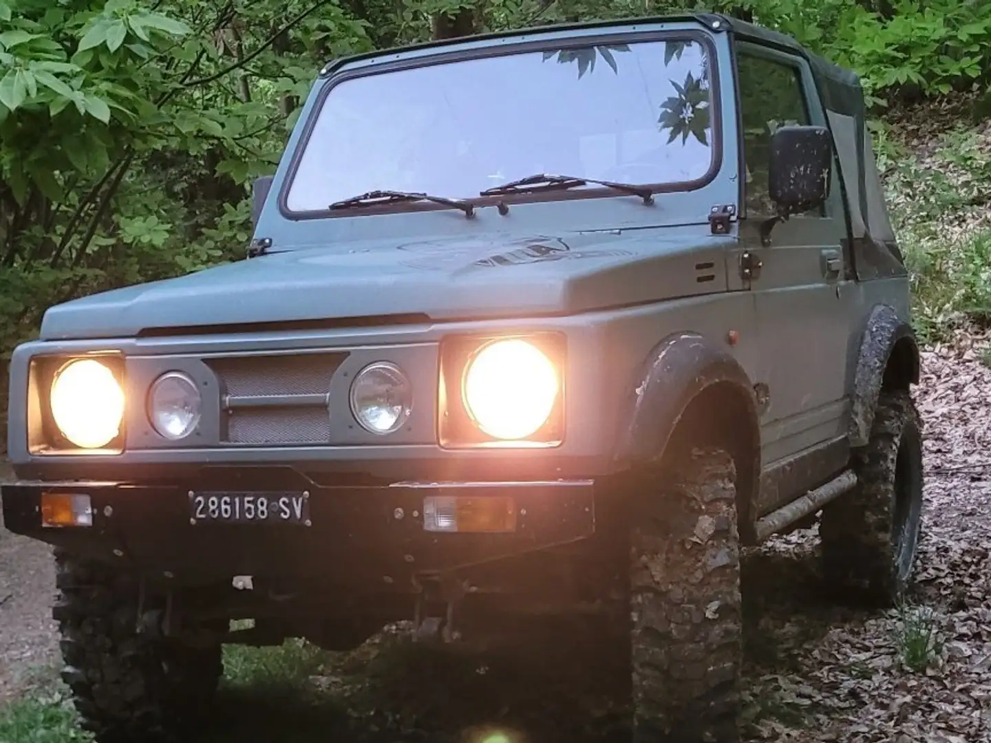 Suzuki SJ 410 Blauw - 1