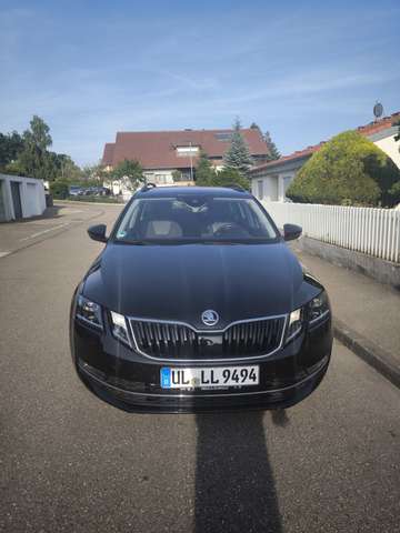 Skoda Octavia Combi 2.0 TDI DSG Sport Edition
