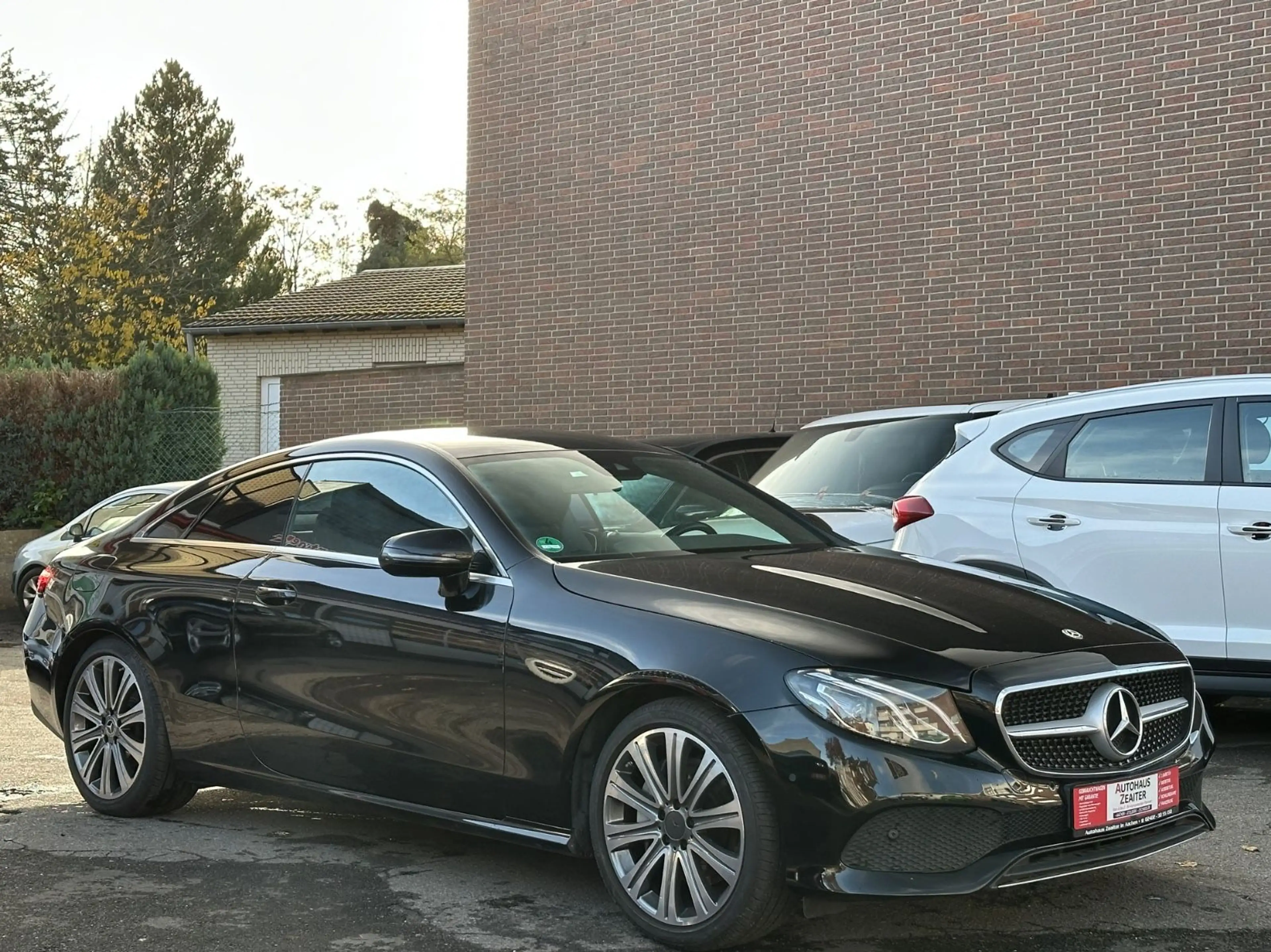 Mercedes-Benz E 300 Coupe*1.Hand*Tüv*Inspektion* — photo 6