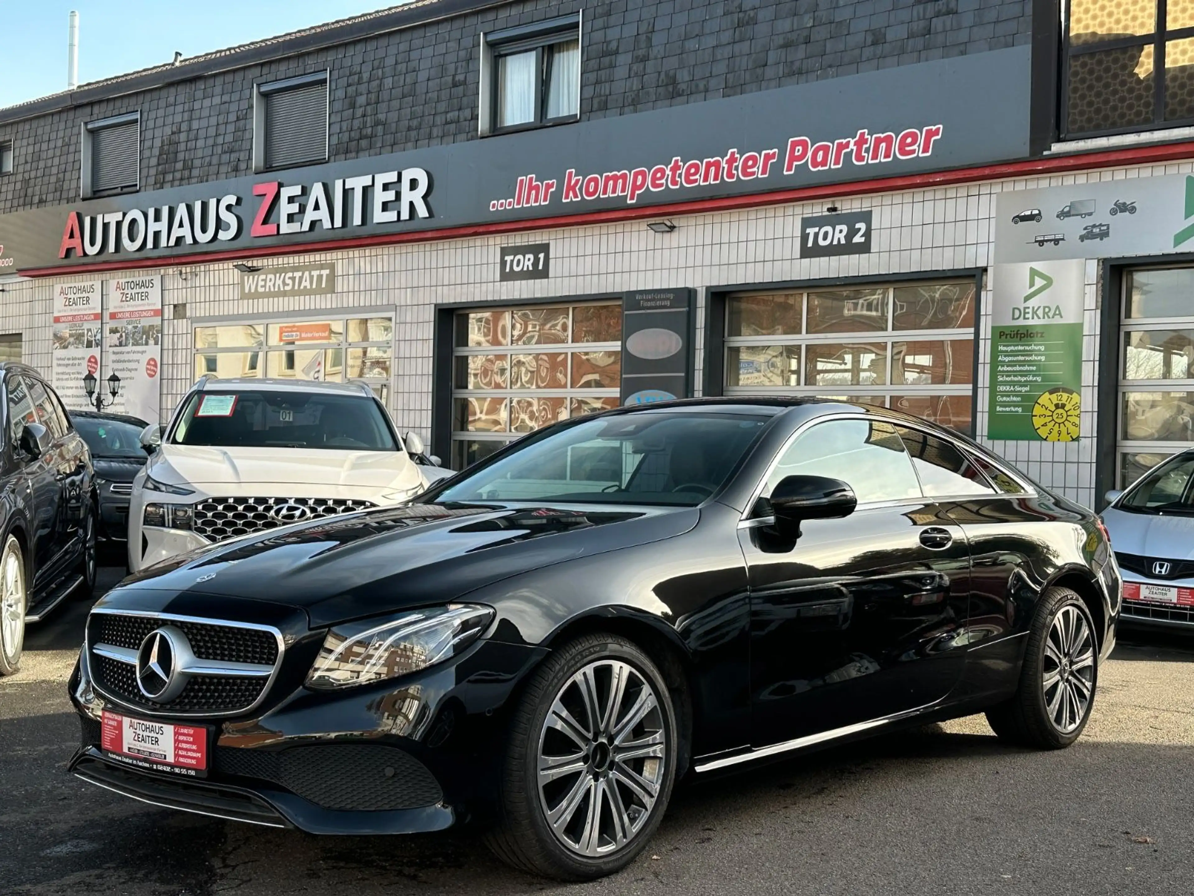 Mercedes-Benz E 300 Coupe*1.Hand*Tüv*Inspektion*