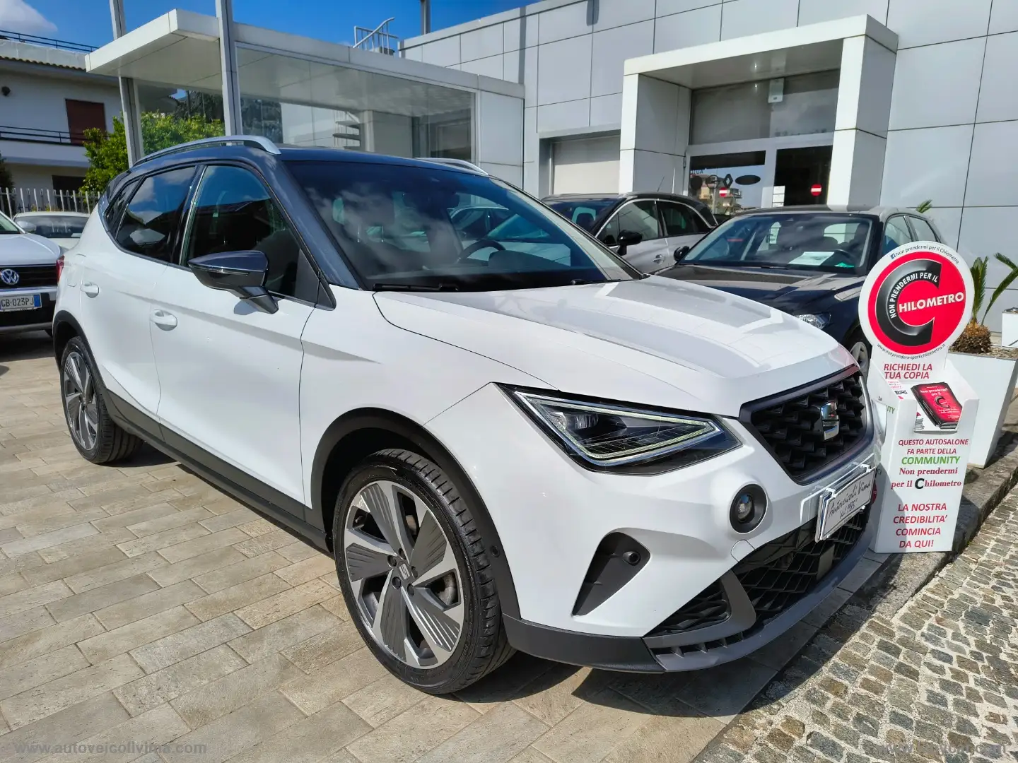 SEAT Arona 1.0 TGI FR Wit - 1