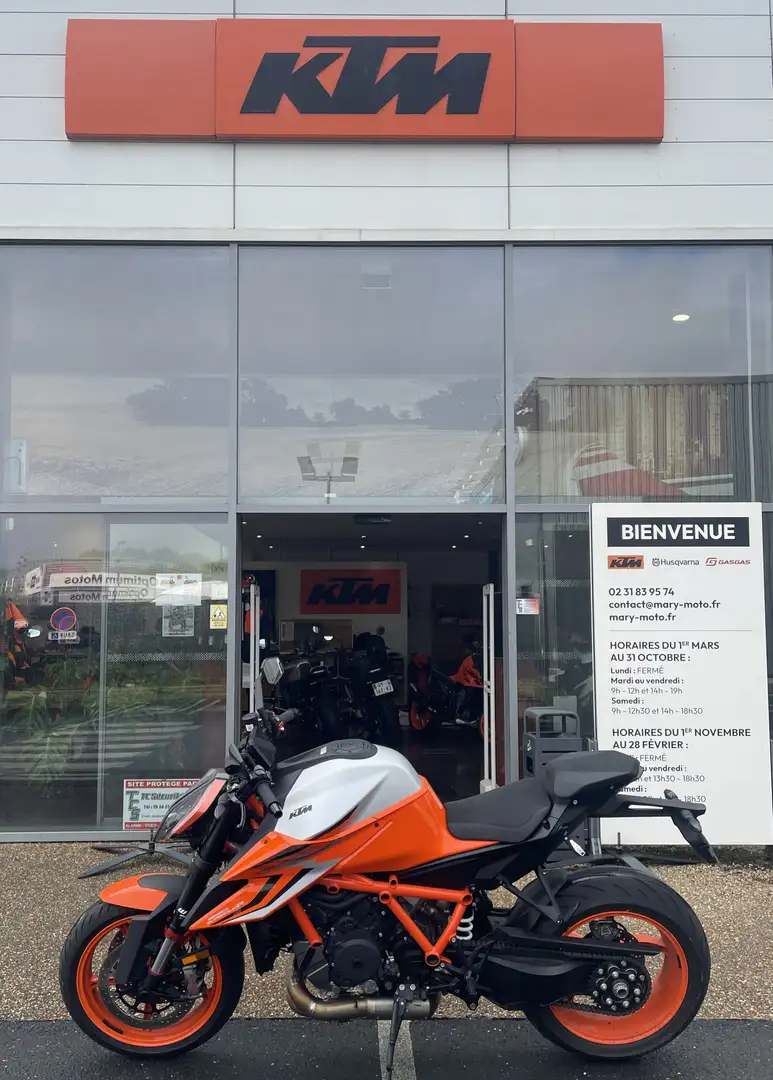 KTM 1290 Super Duke R Orange - 2